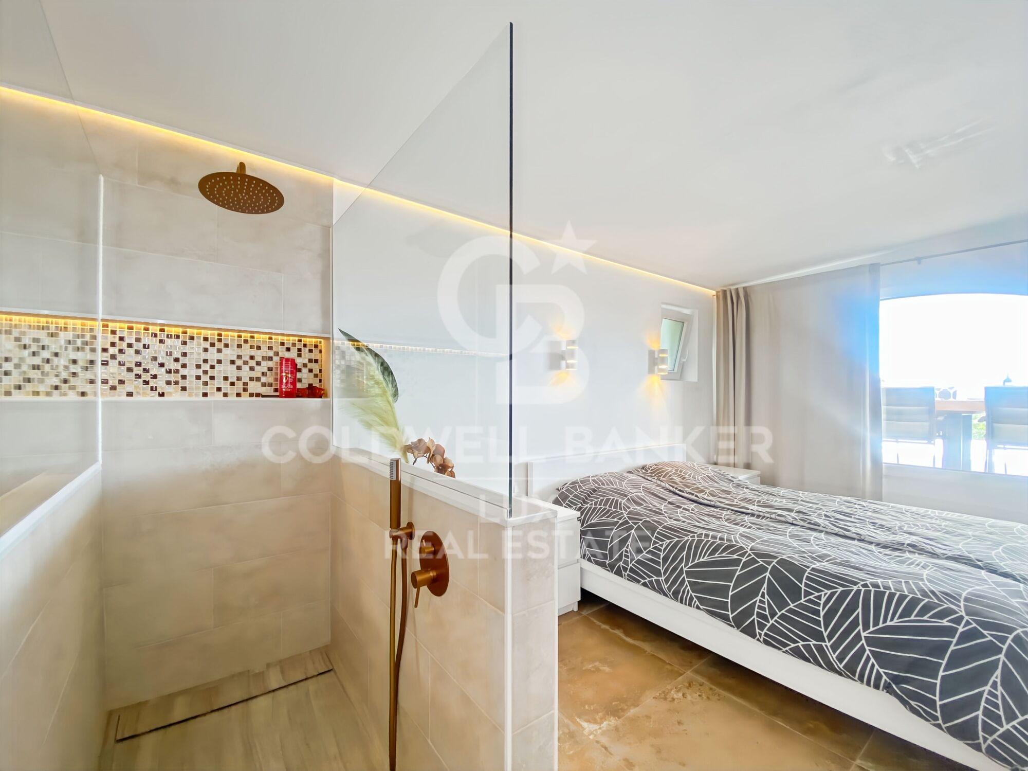 House with sea views in Mas Fumats, with tourist license