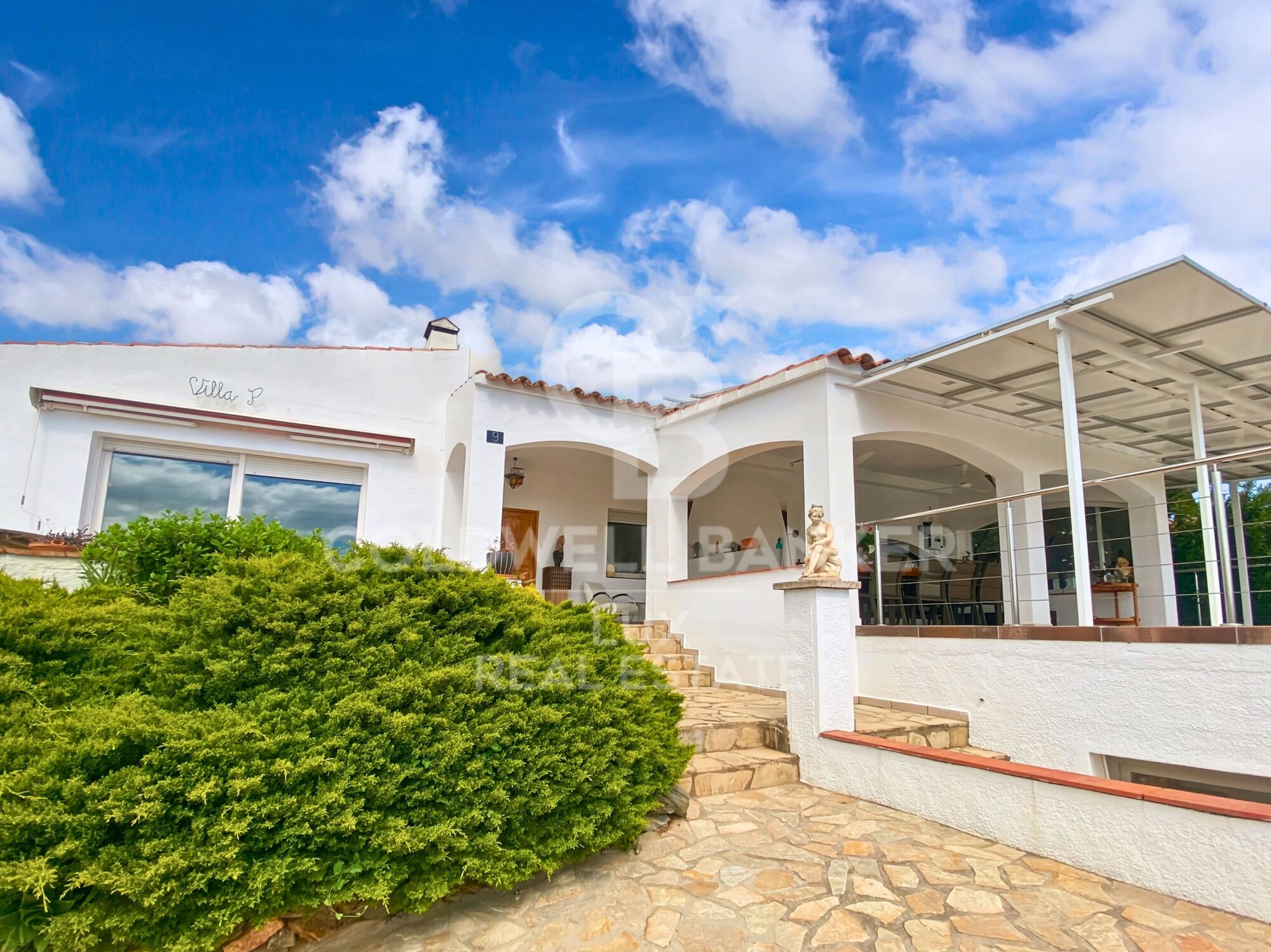 House with sea views in Mas Fumats, with tourist license