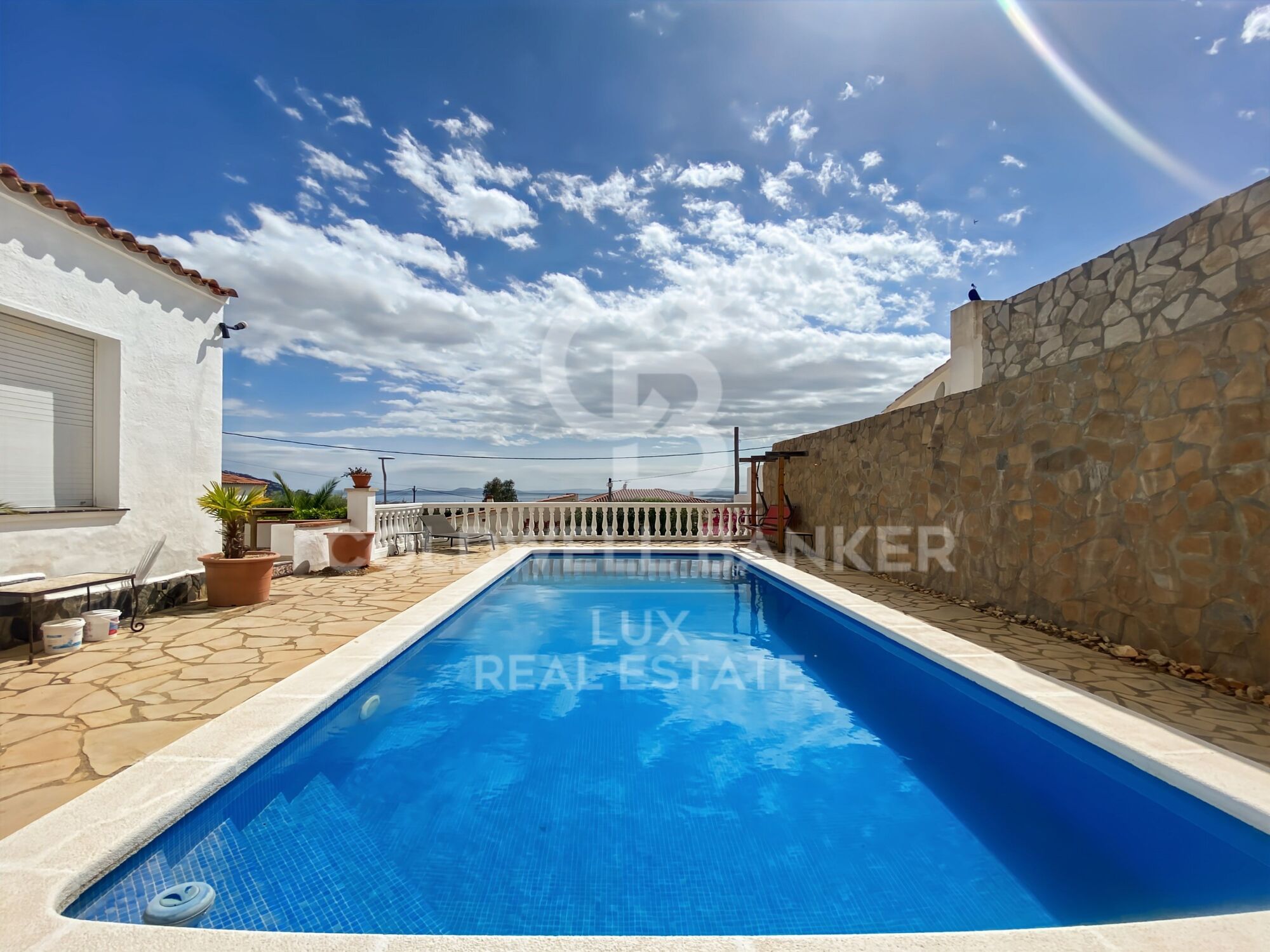 House with sea views in Mas Fumats, with tourist license