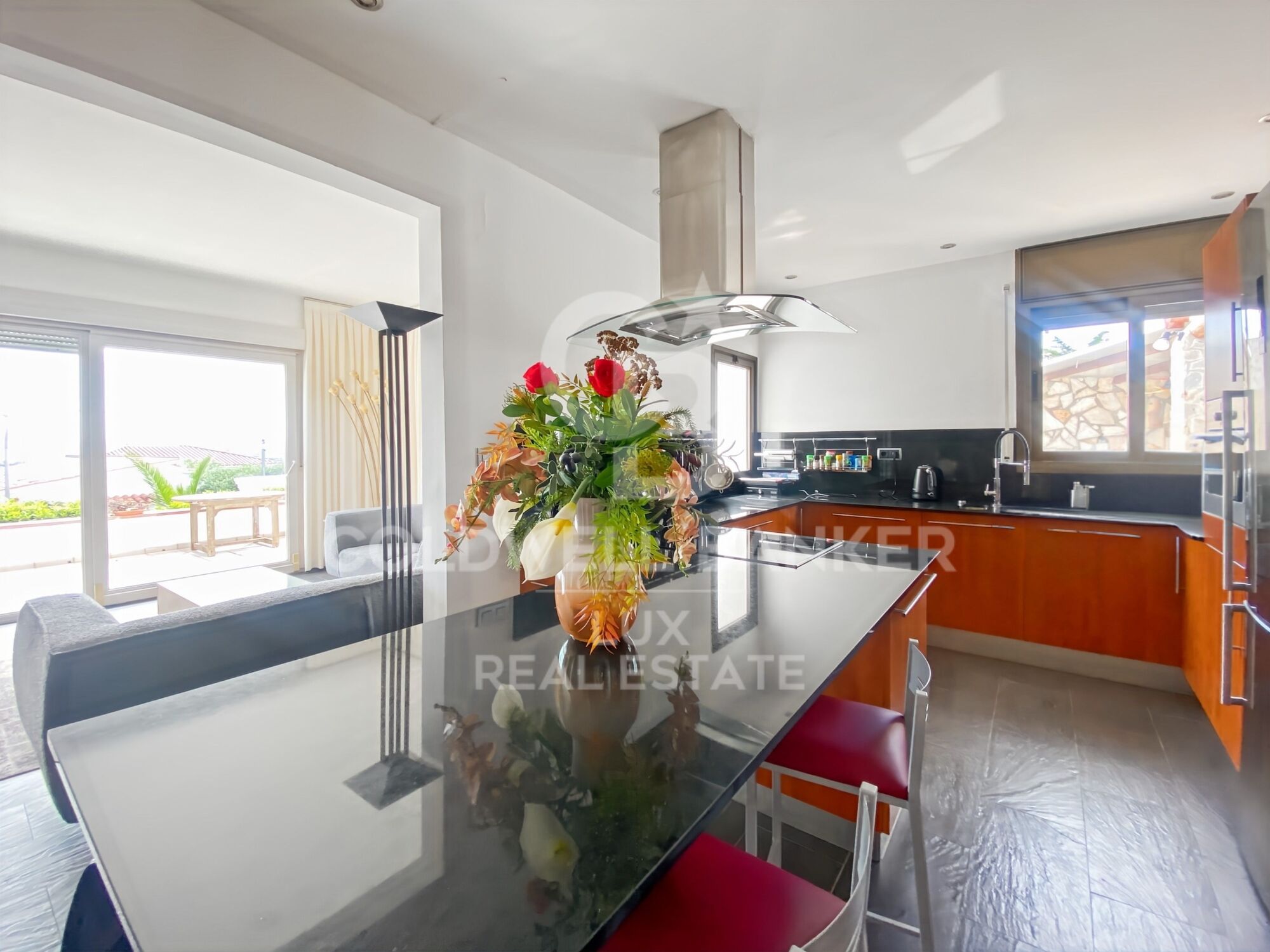 House with sea views in Mas Fumats, with tourist license