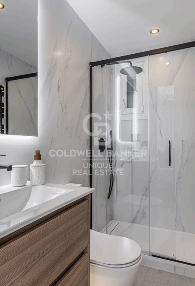 Renovierte Außenwohnung in Chamberí, Madrid