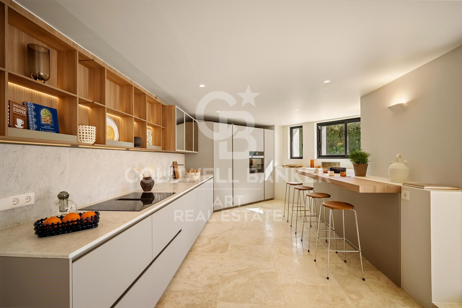 Elegante villa mediterránea en el corazón de Nueva Andalucía