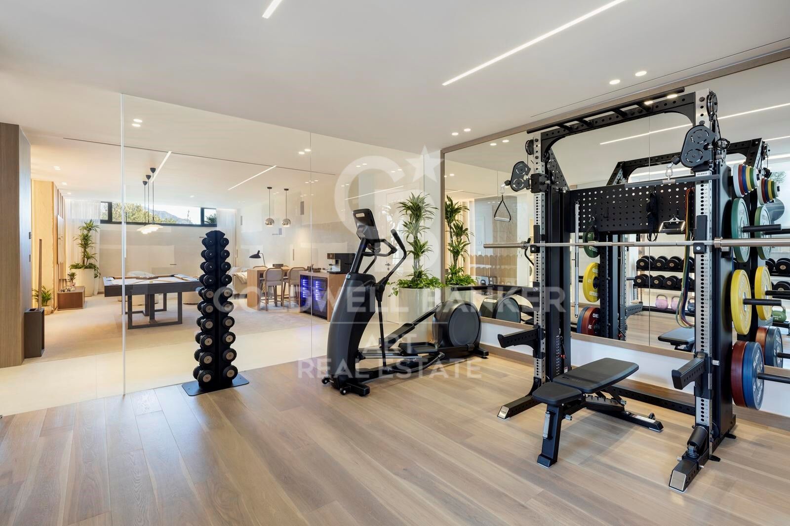 Obra maestra moderna a estrenar con vistas panorámicas en La Quinta, Benahavís