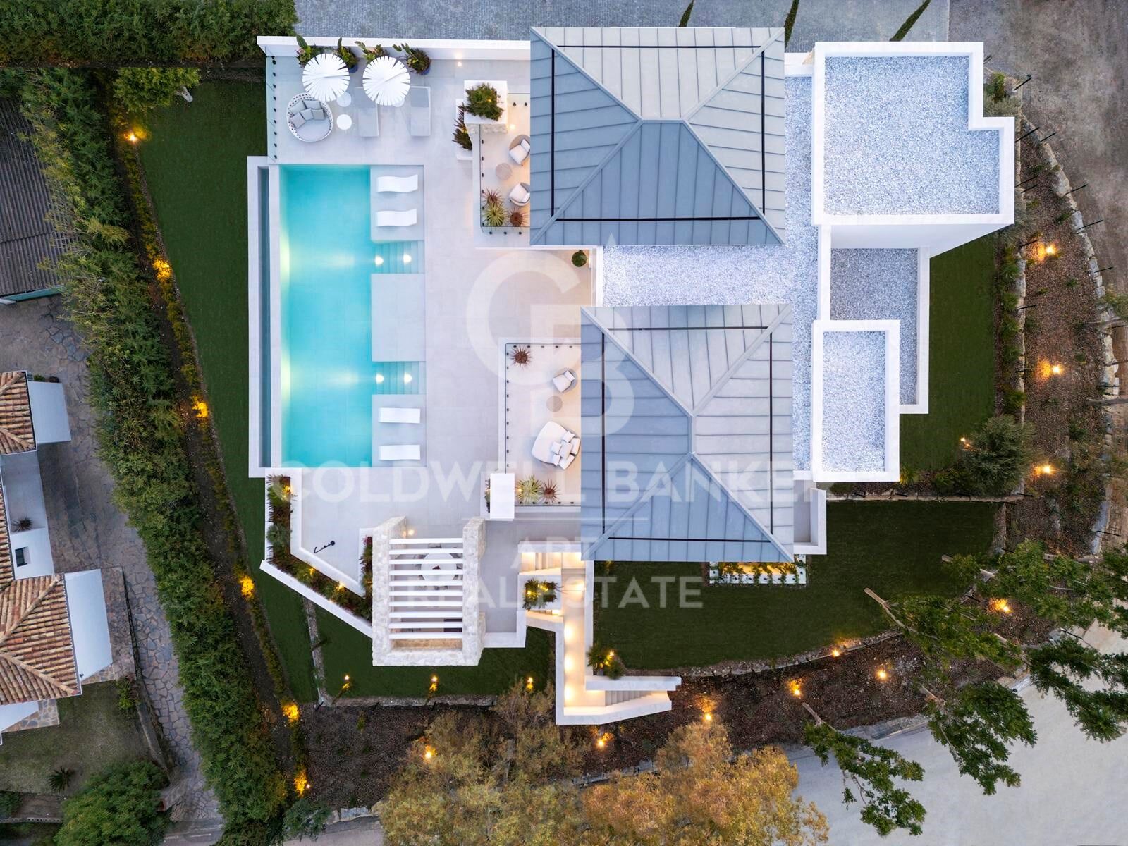 Obra maestra moderna a estrenar con vistas panorámicas en La Quinta, Benahavís