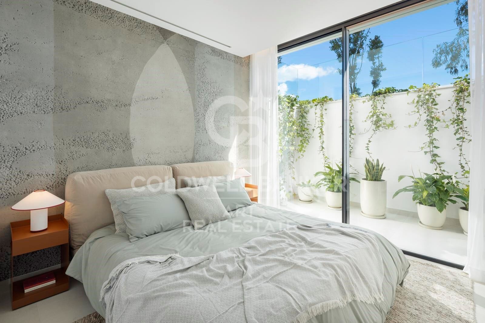 Obra maestra moderna a estrenar con vistas panorámicas en La Quinta, Benahavís