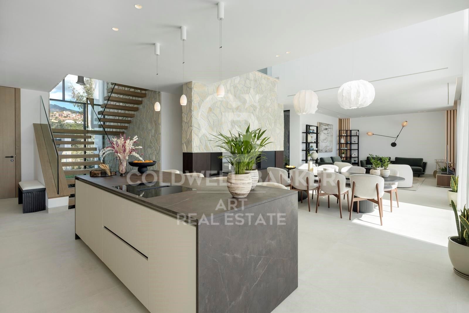 Modernes Neubau-Meisterwerk mit Panoramablick in La Quinta, Benahavís