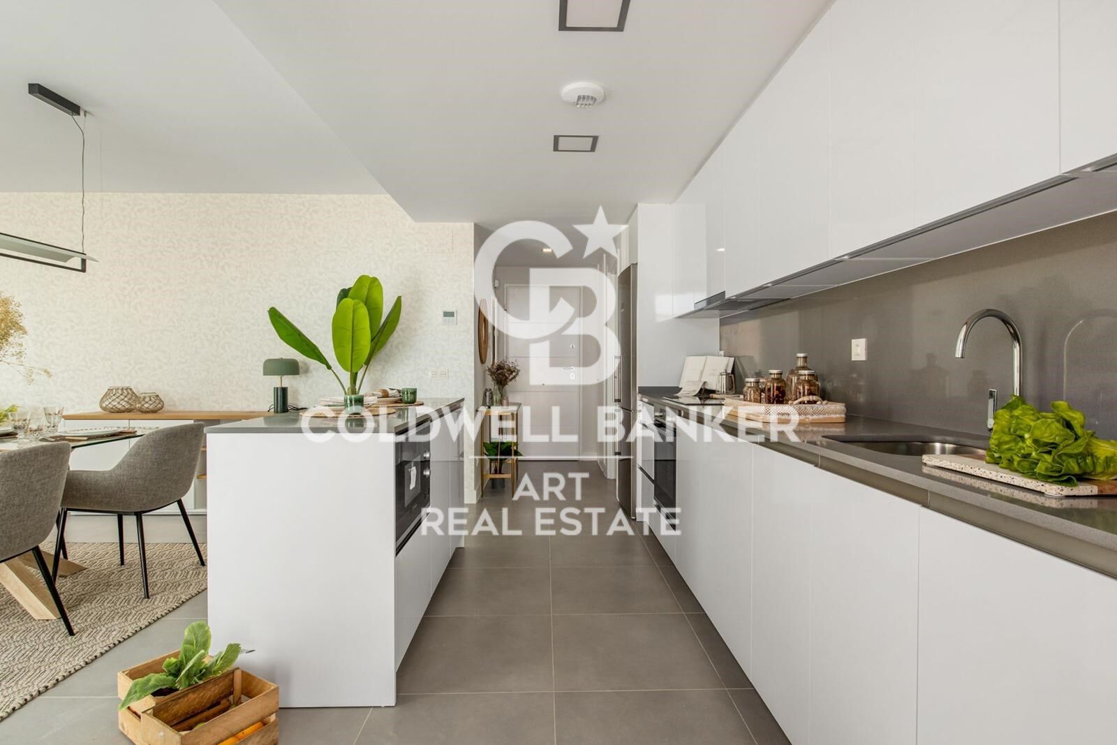 New residential complex in Mijas Costa just 5 minutes from the beach.