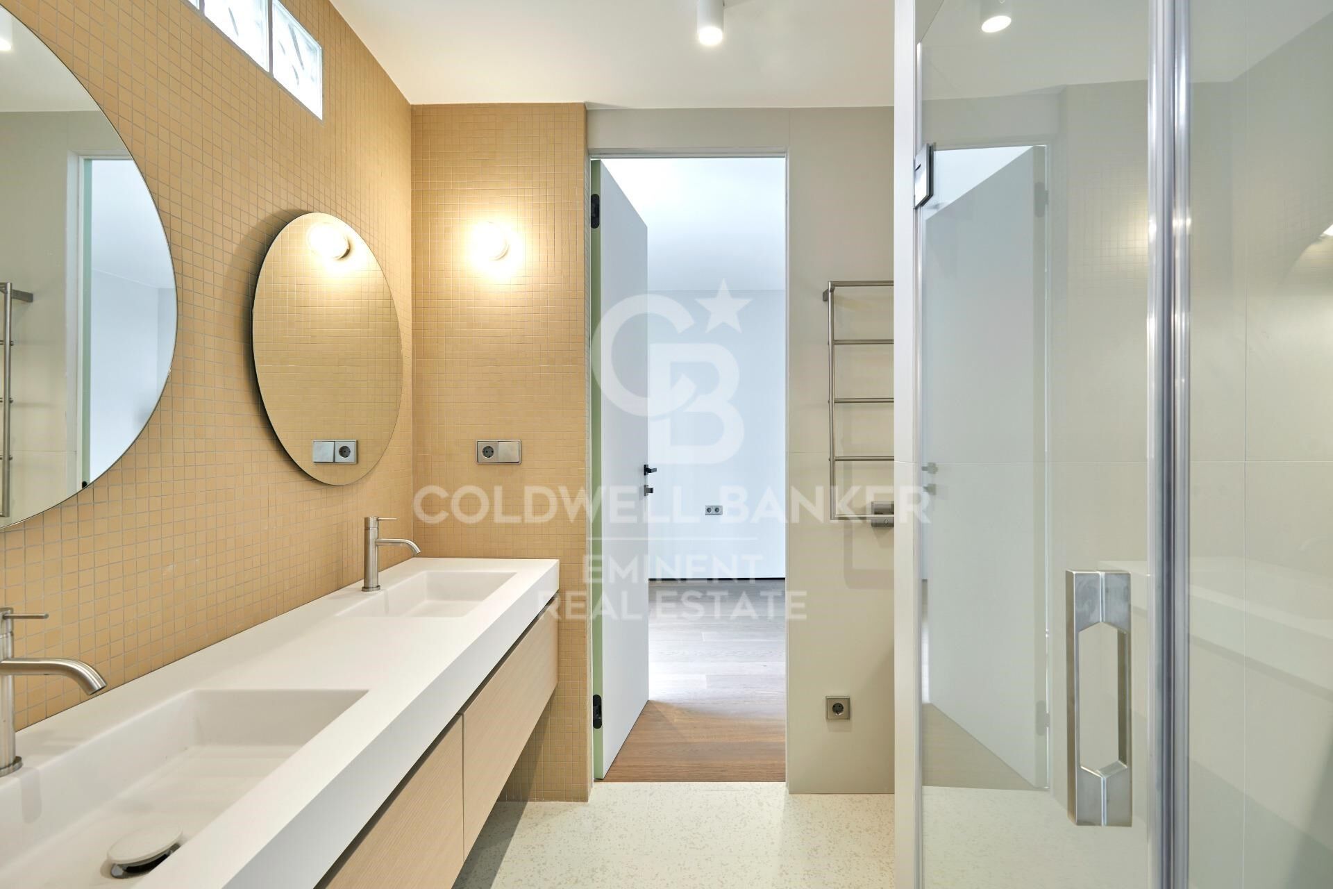 Exclusive renovated property for sale in the heart of Pedralbes!