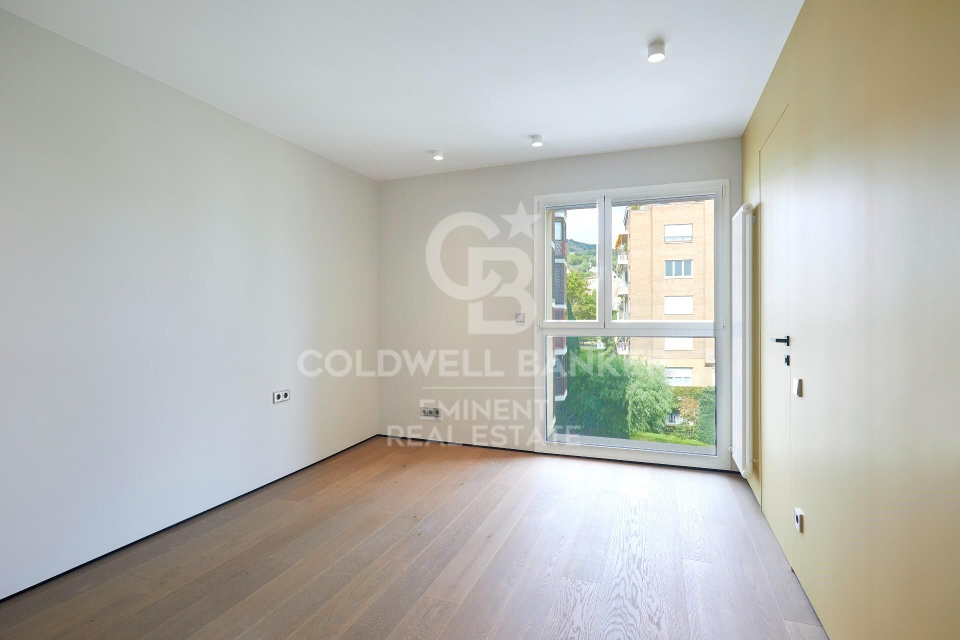 Exclusive renovated property for sale in the heart of Pedralbes!