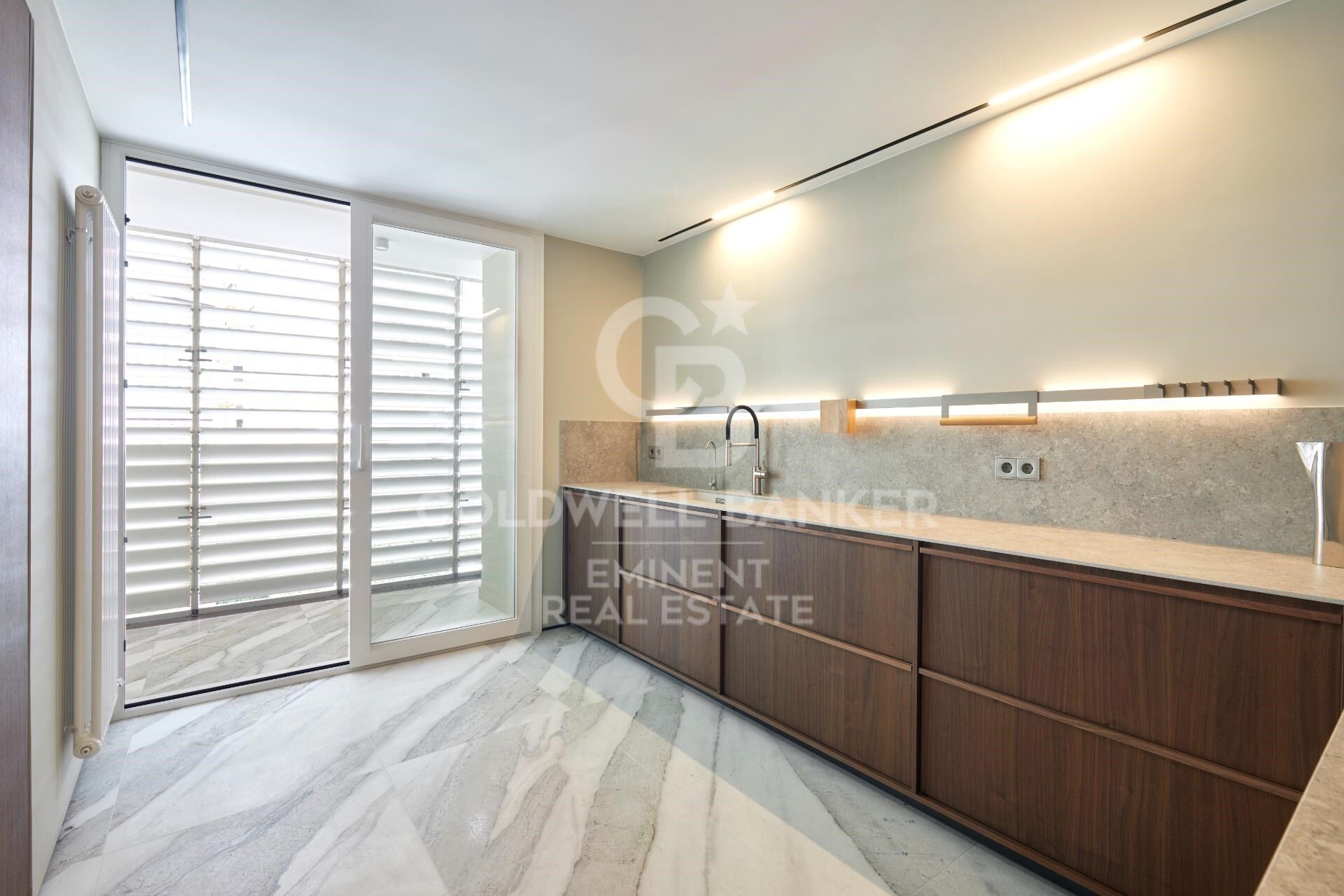 Exclusivo piso reformado a nuevo en venta en el corazón de Pedralbes