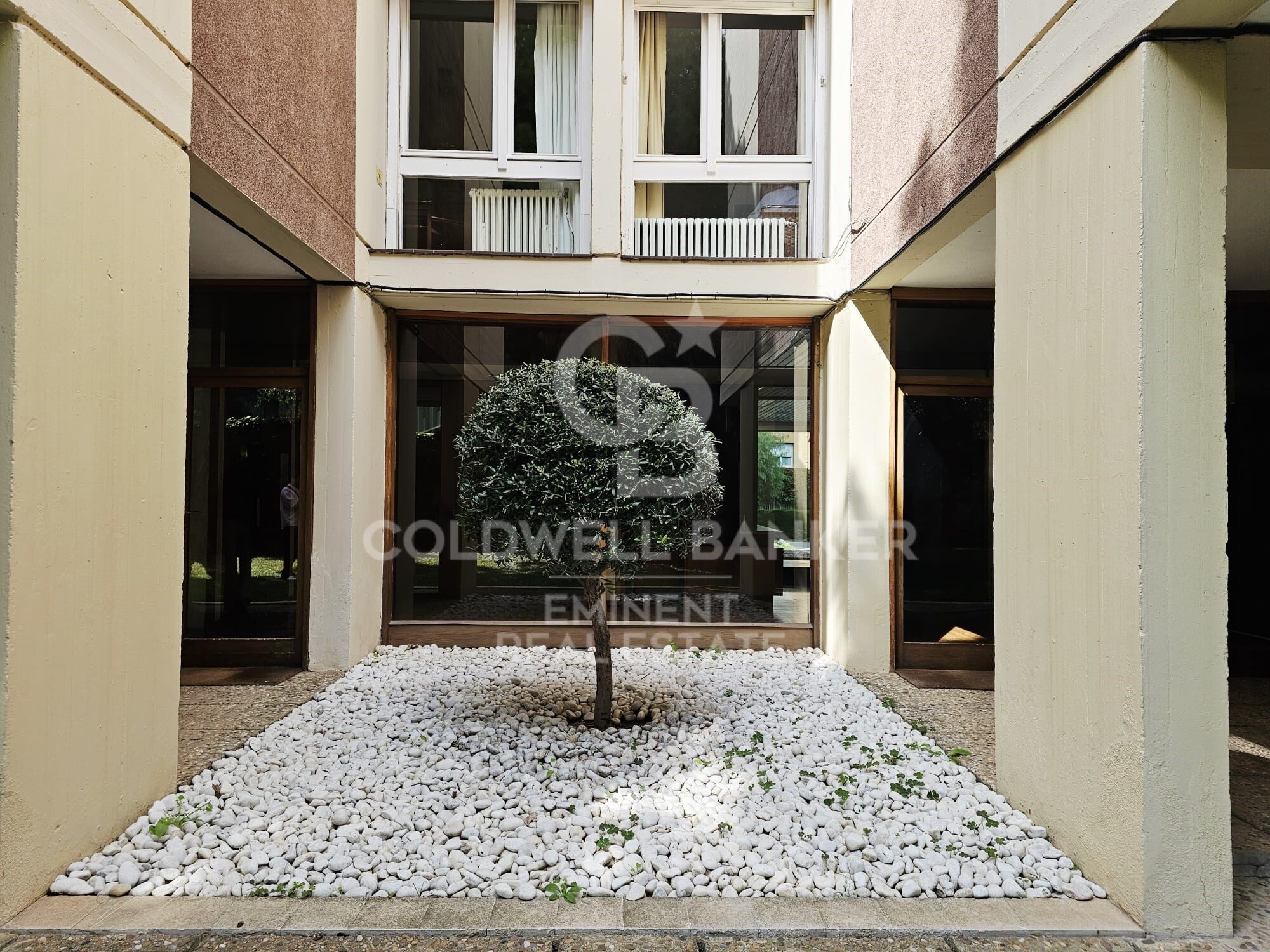 Propriété rénovée exclusive à vendre au cur de Pedralbes !