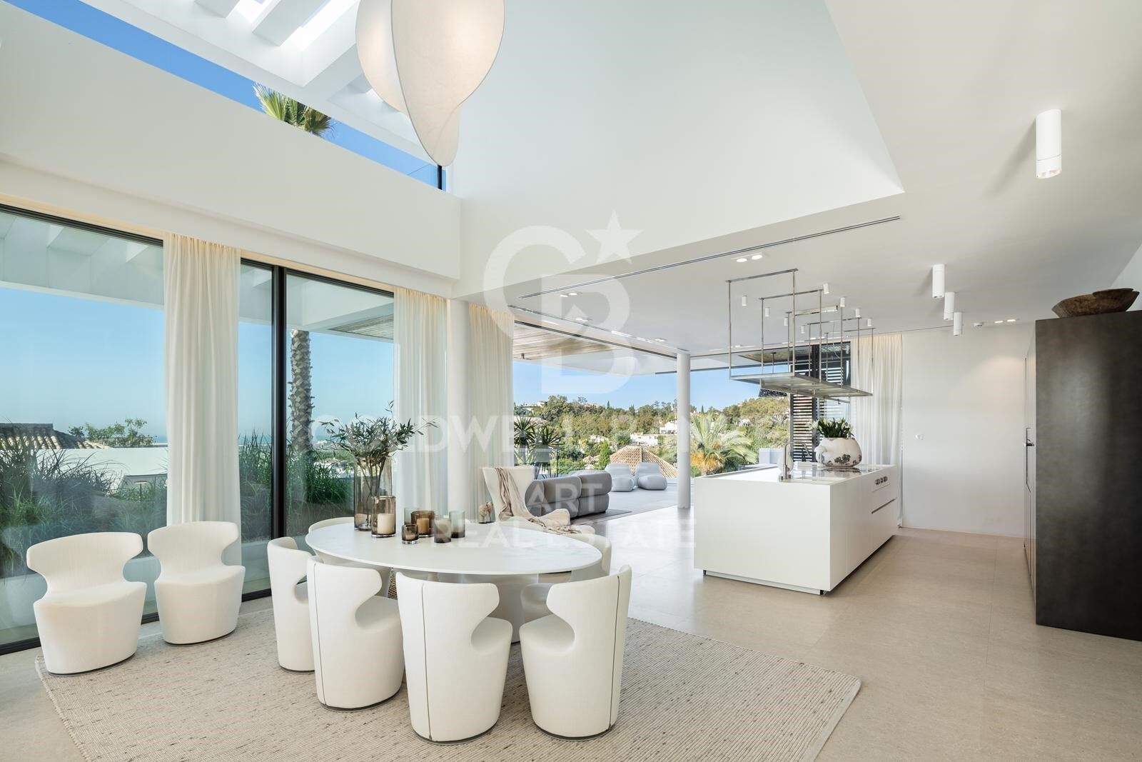 Villa contemporaine avec vue panoramique sur la mer à La Quinta, Benahavís