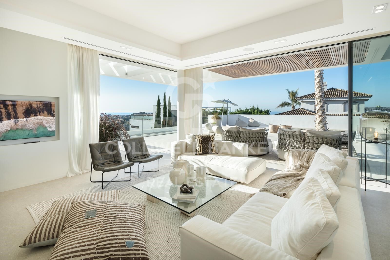 Villa contemporaine avec vue panoramique sur la mer à La Quinta, Benahavís
