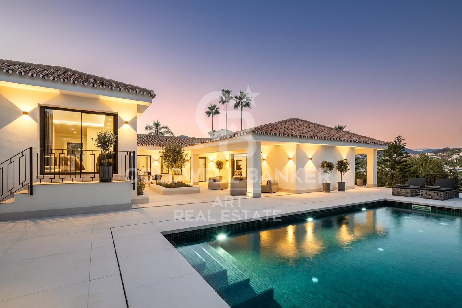 Modern luxury villa in prestigious Nueva Andalucía, Las Brisas
