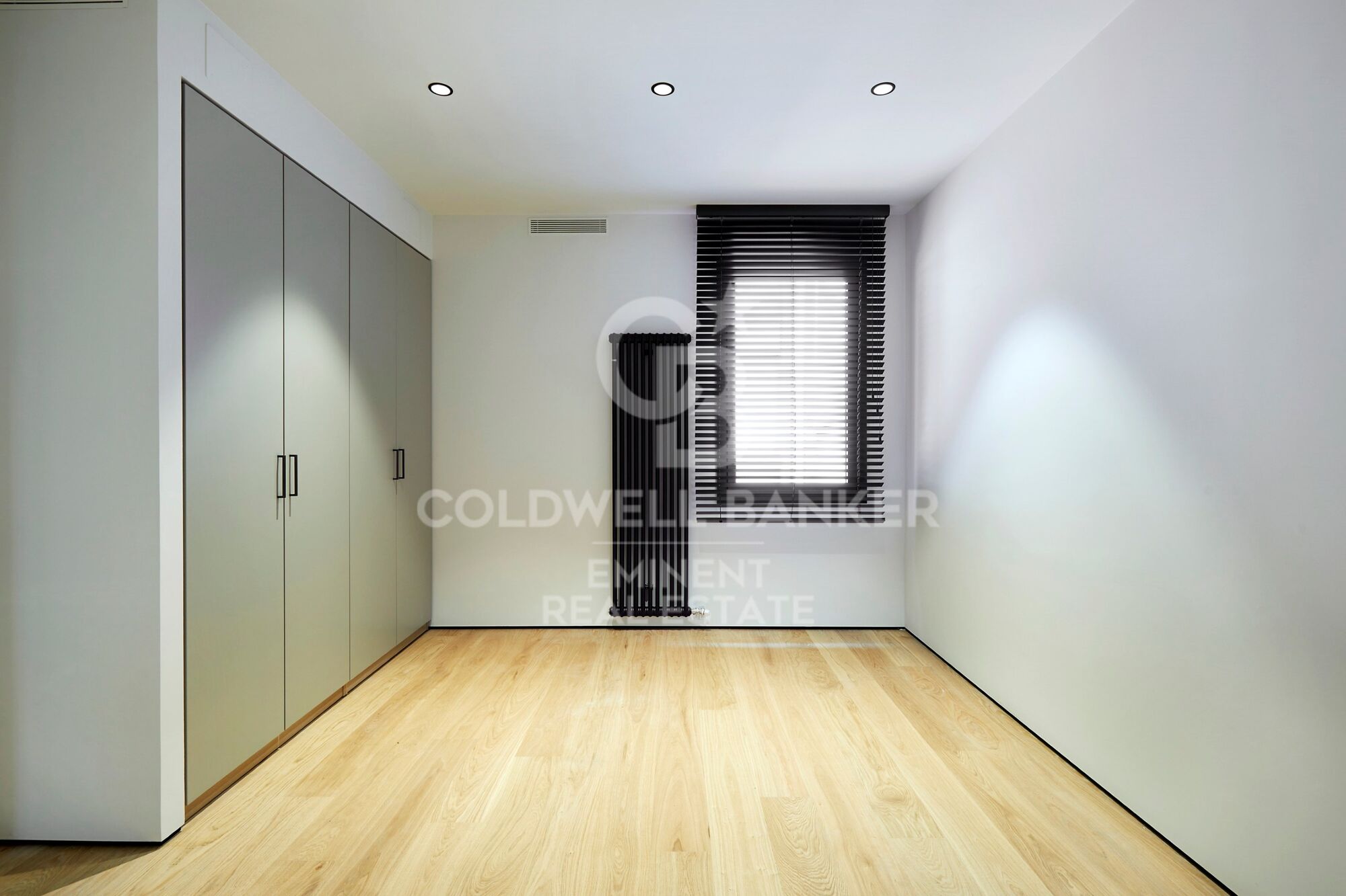 Appartement à vendre situé rue Muntaner, à côté de l'Avenida Diagonal et de la rue Francesc Macià.