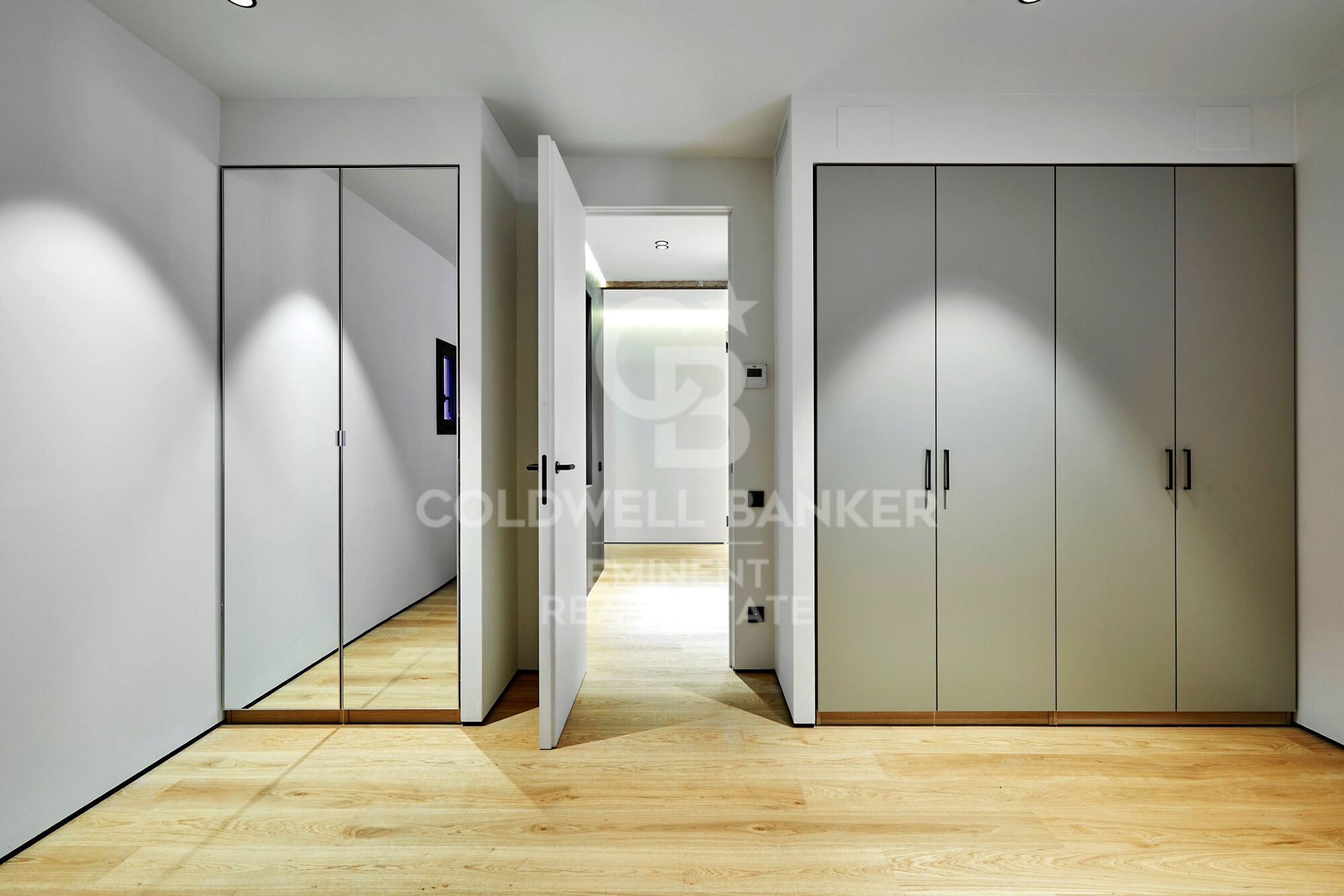 Appartement à vendre situé rue Muntaner, à côté de l'Avenida Diagonal et de la rue Francesc Macià.