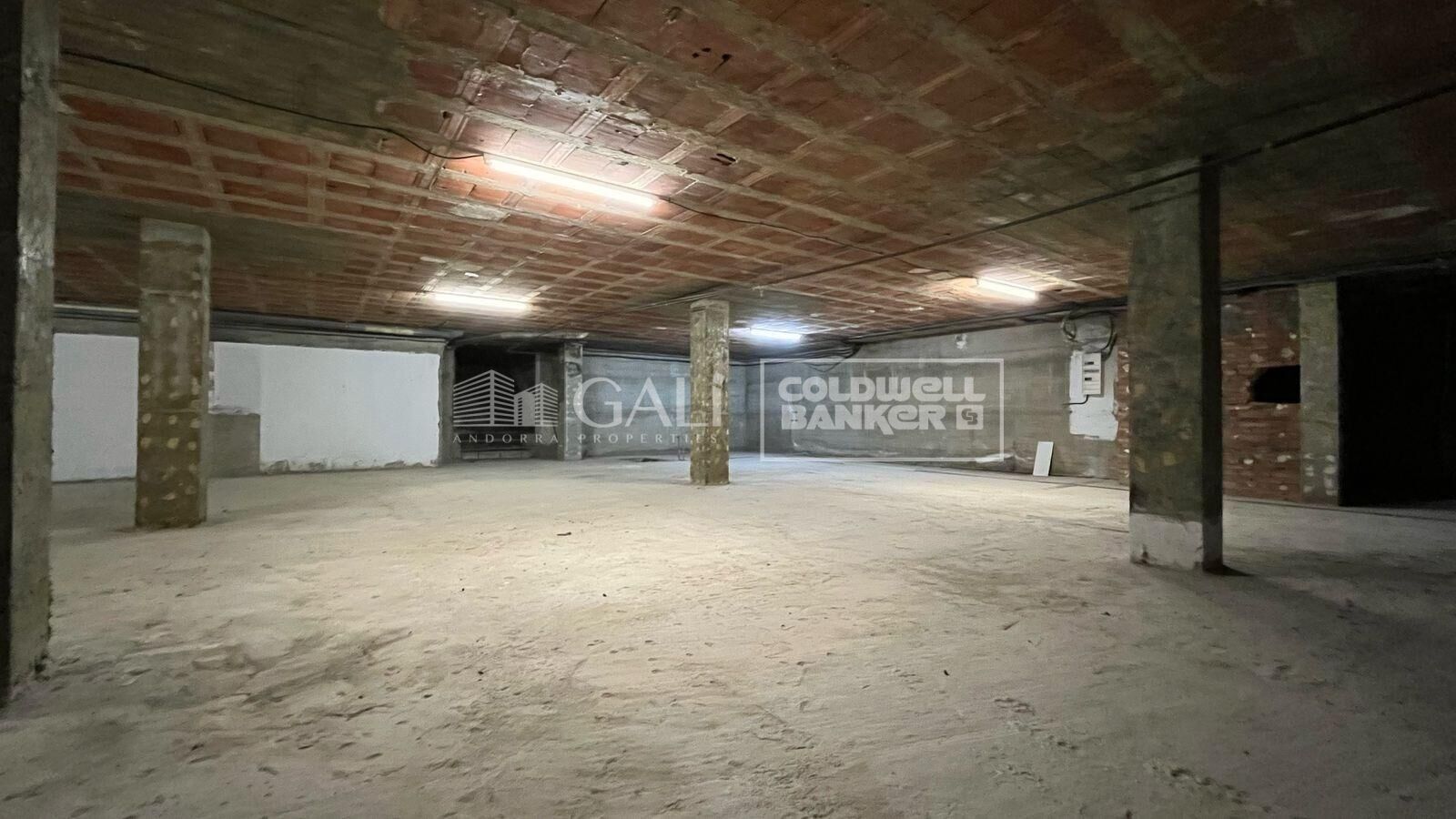 Local commercial Location Andorra la Vella