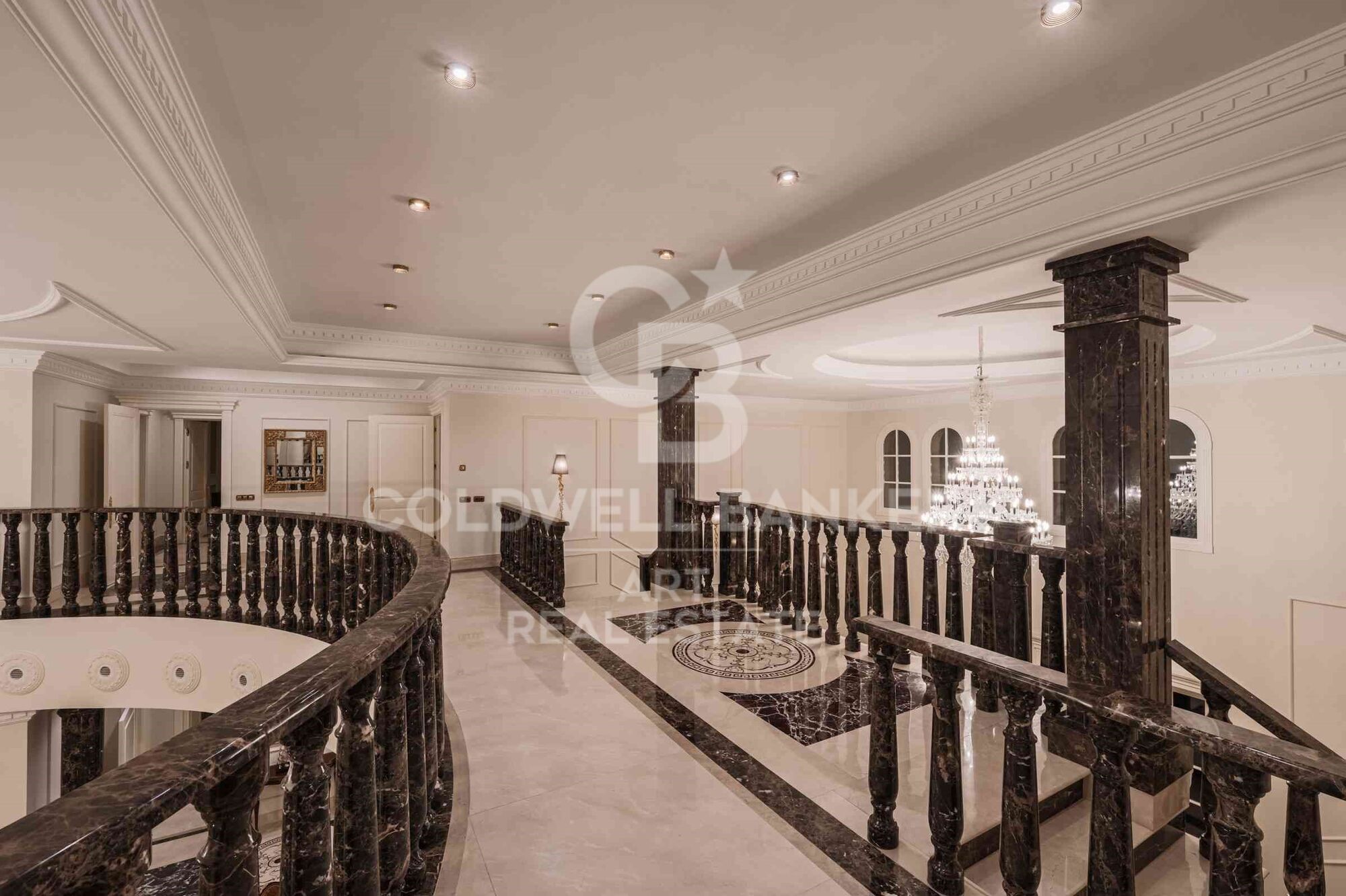 Splendide villa néo-classique avec vue sur mer, Sierra Blanca, Marbella