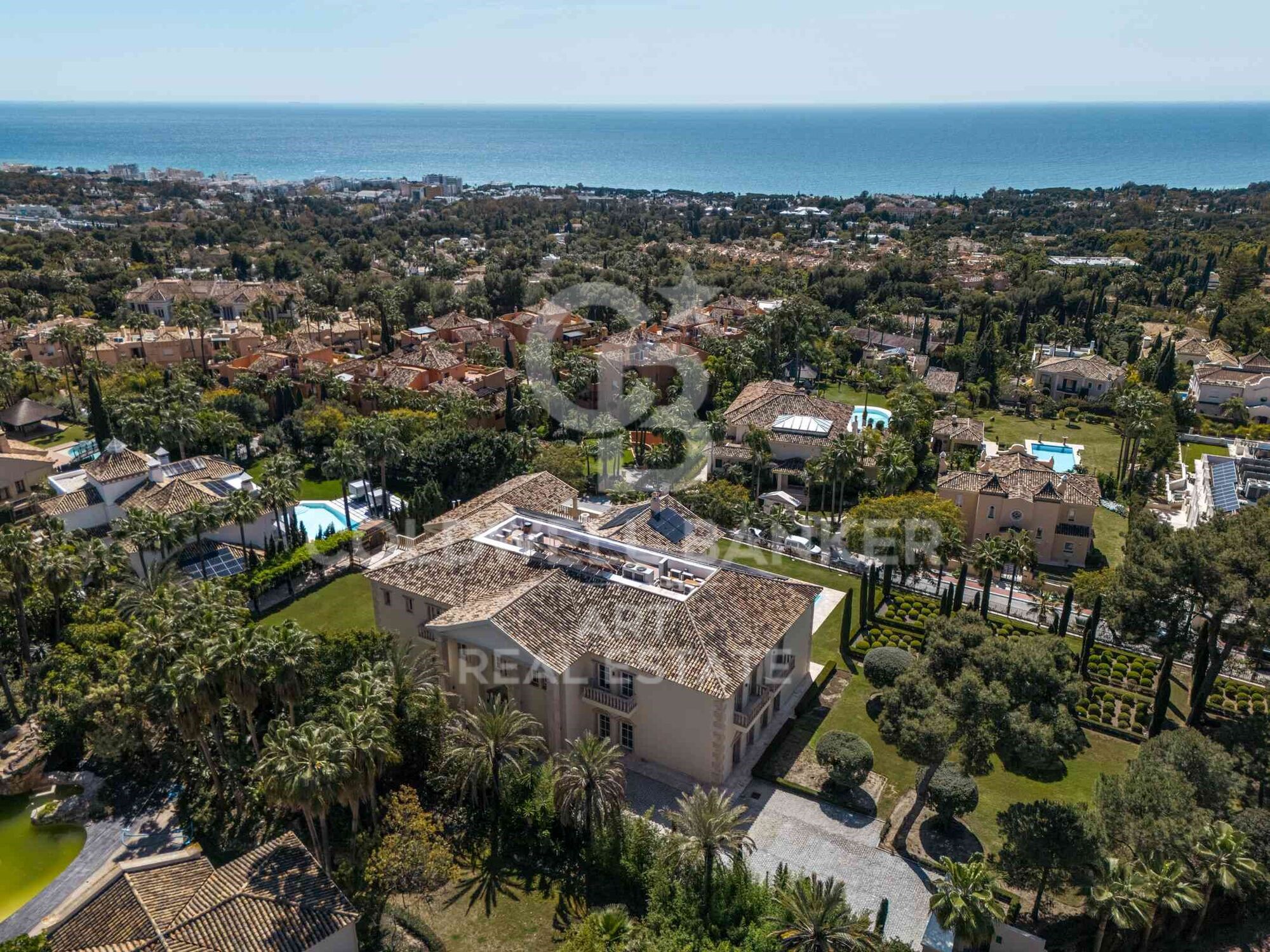 Splendide villa néo-classique avec vue sur mer, Sierra Blanca, Marbella