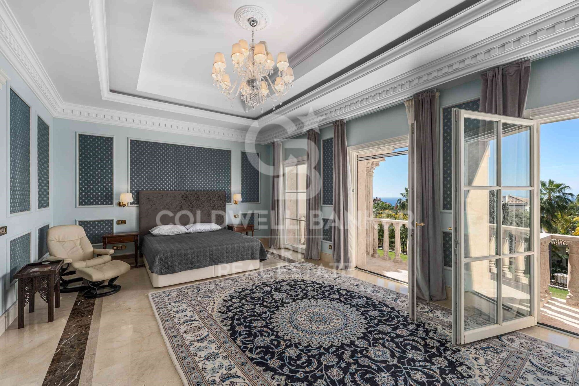 Splendide villa néo-classique avec vue sur mer, Sierra Blanca, Marbella