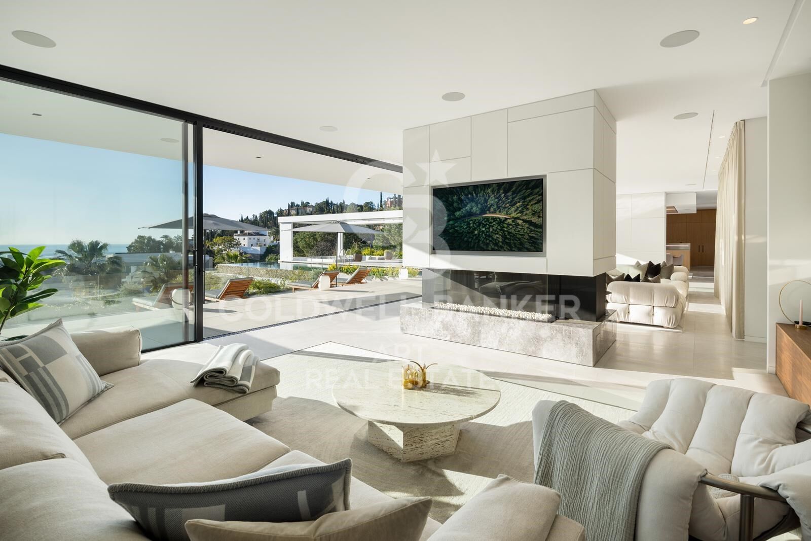 Zeitgenössische Luxusvilla mit Meerblick in El Madroñal, Benahavís