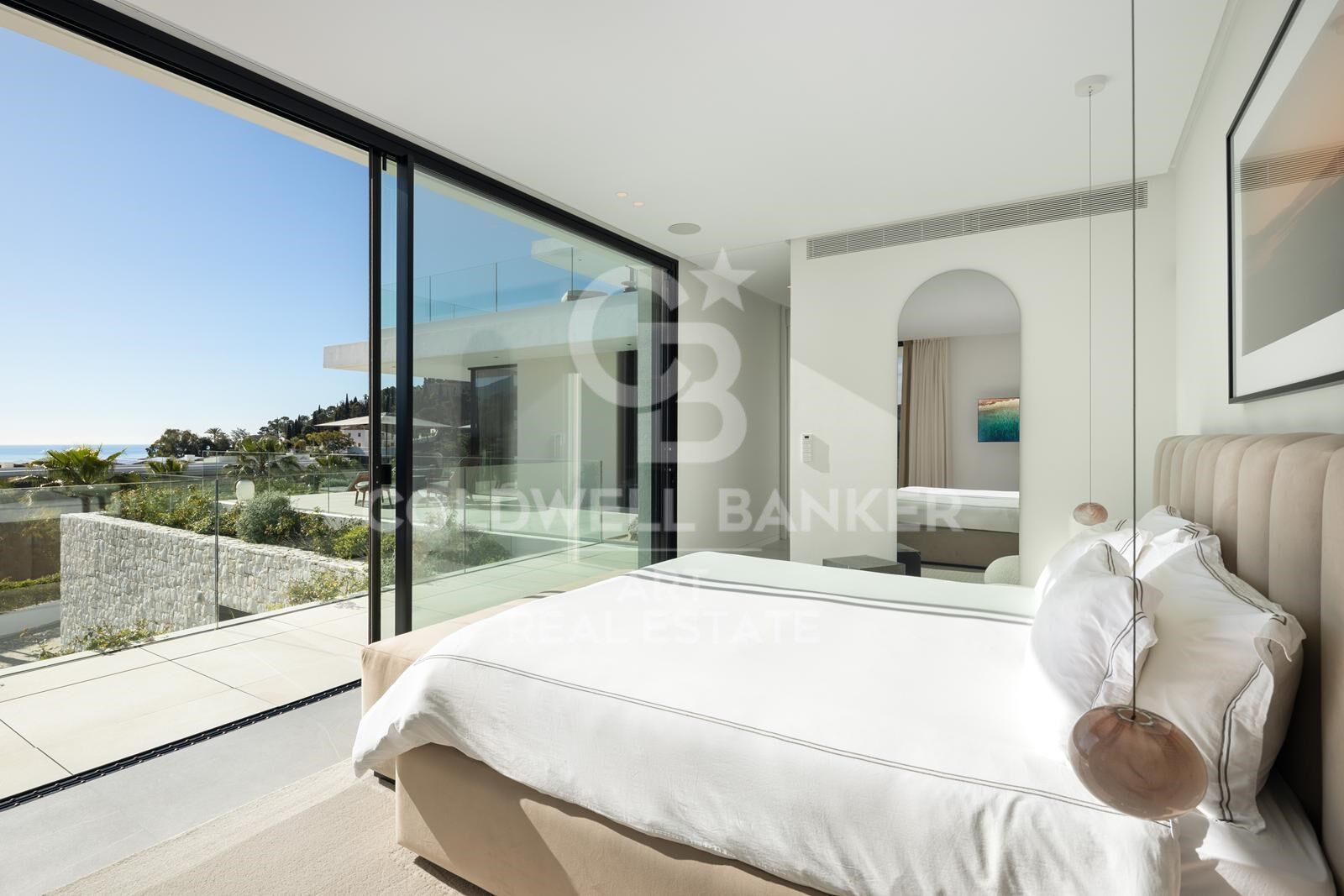 Zeitgenössische Luxusvilla mit Meerblick in El Madroñal, Benahavís