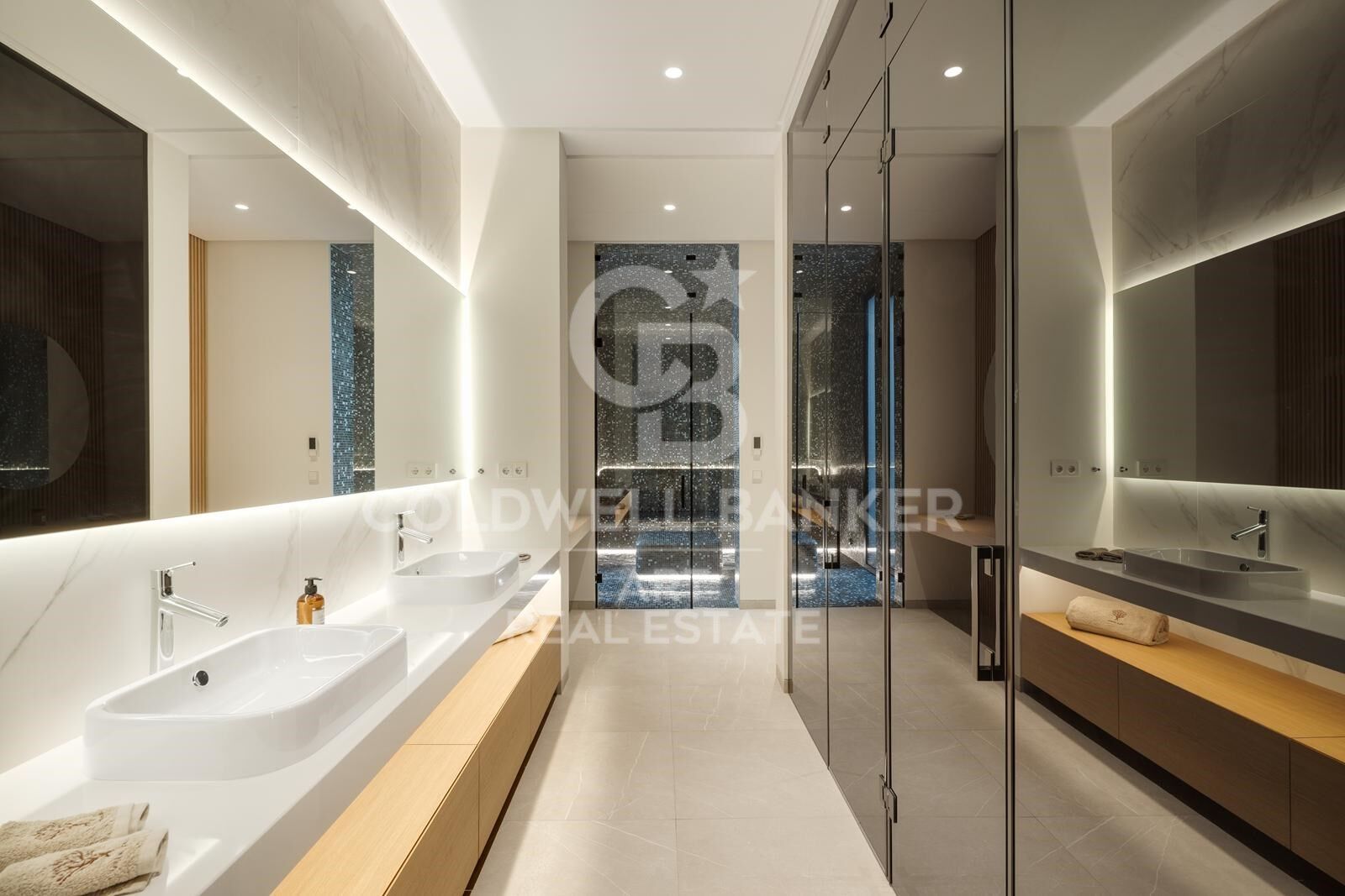 Contemporary luxury villa with Mediterranean views in El Madroñal, Benahavís