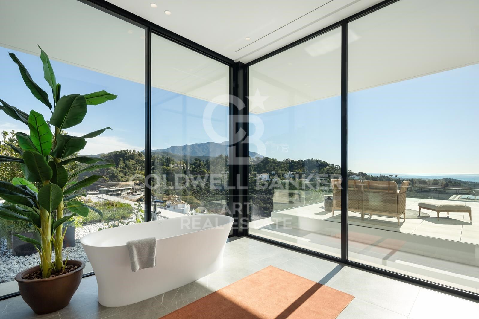Zeitgenössische Luxusvilla mit Meerblick in El Madroñal, Benahavís