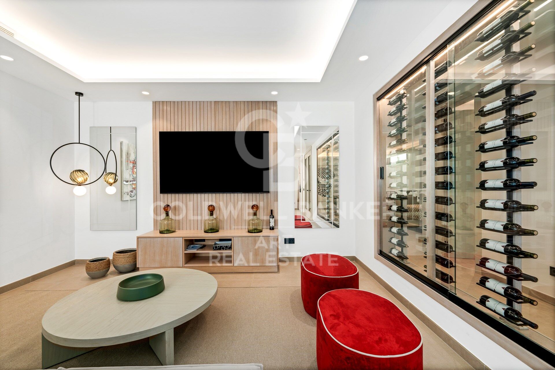 Refined contemporary villa in La Cerquilla, Nueva Andalucía