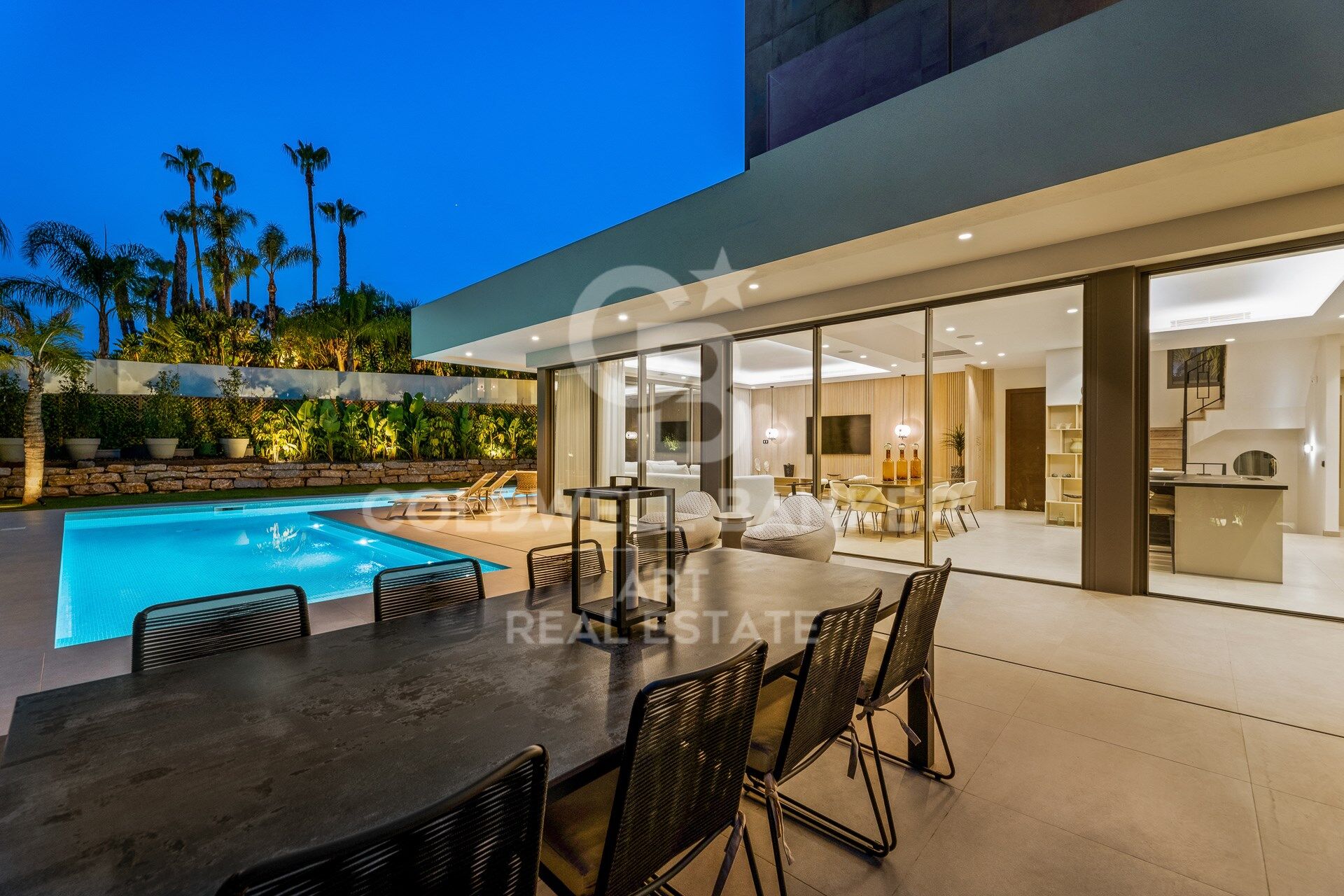 Élégance contemporaine à La Cerquilla, Nueva Andalucía