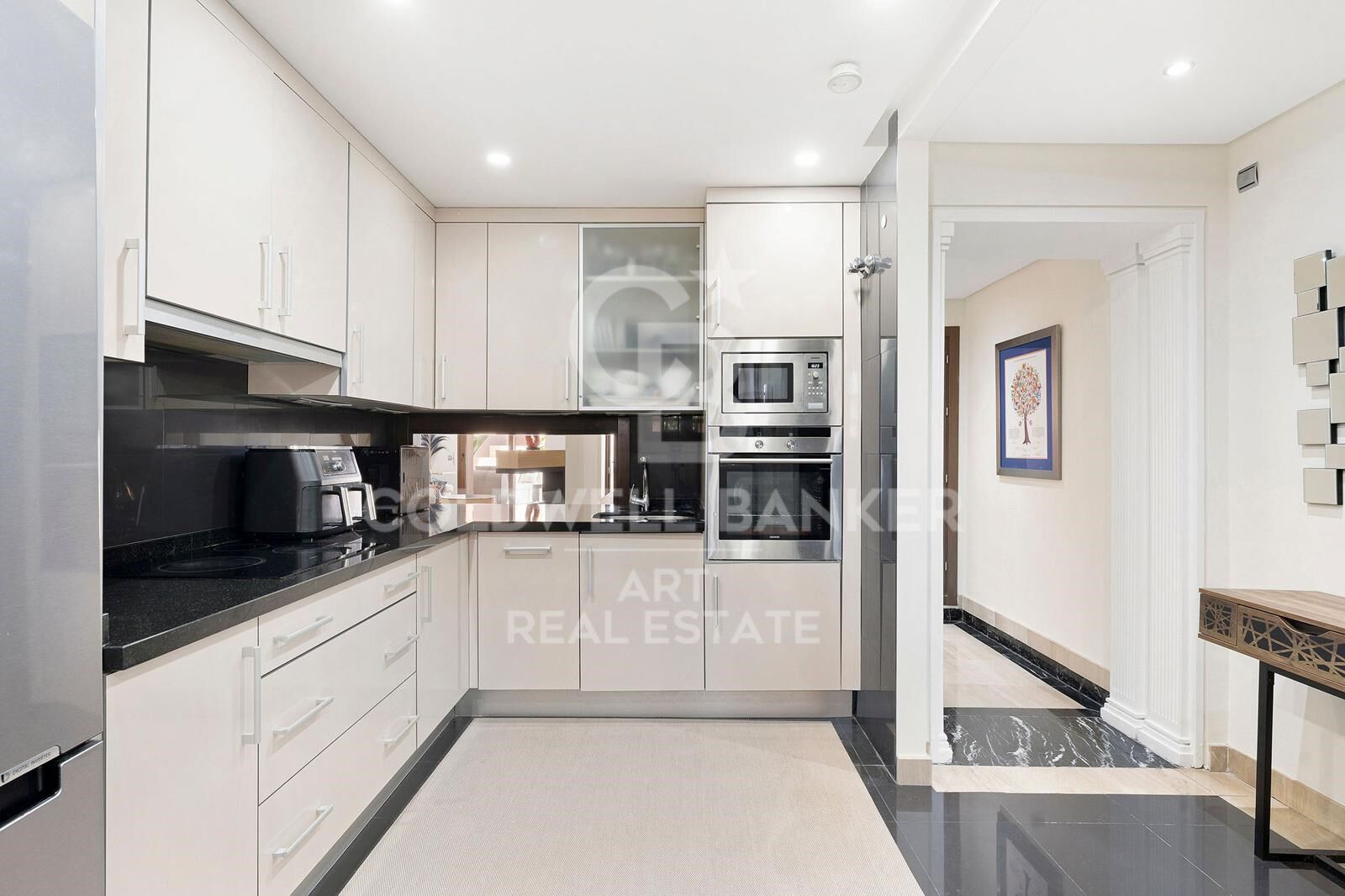 Luxurious duplex penthouse in Bahía de la Plata, Estepona