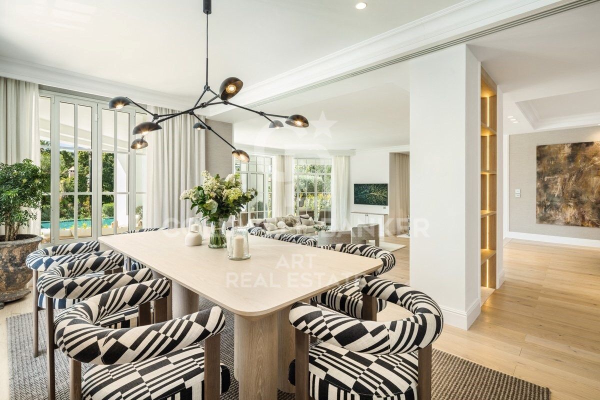 Exclusiva villa de lujo en el Corazón de Nueva Andalucía , Marbella