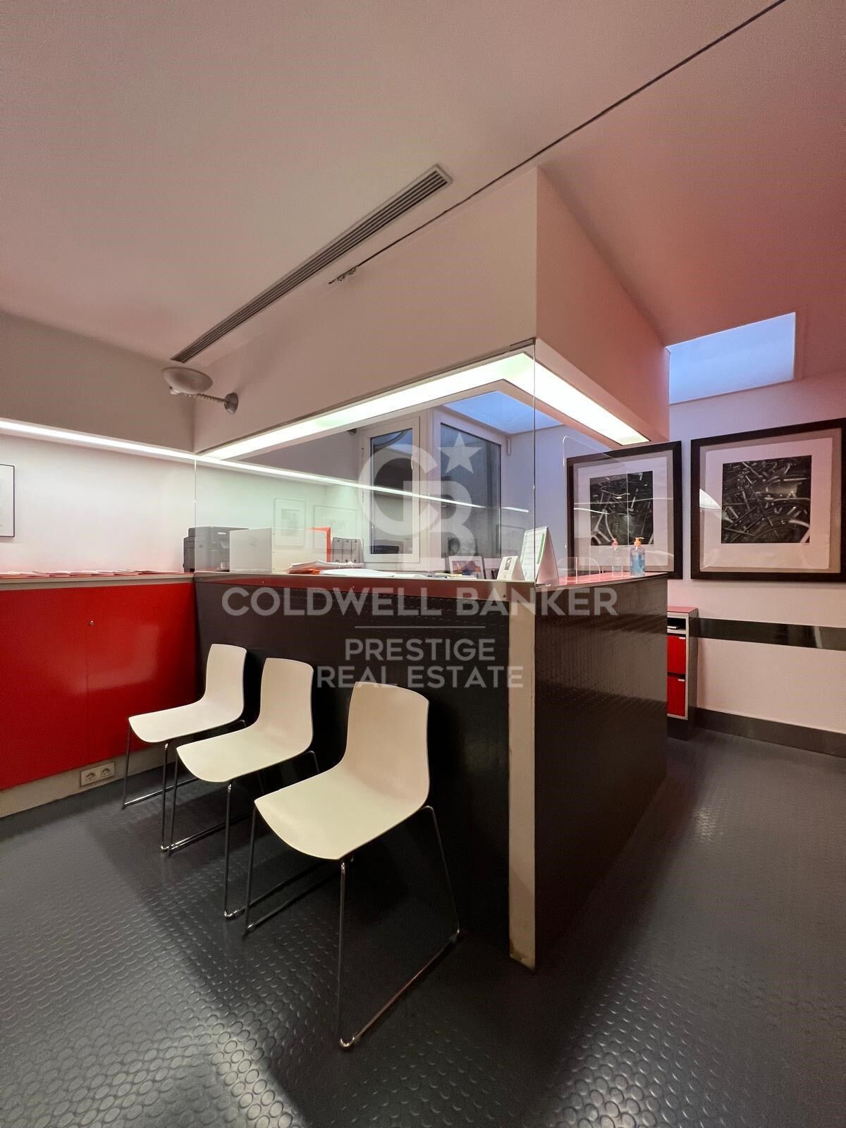 Elegante casa moderna con 5 plantas y terraza en el Putxet