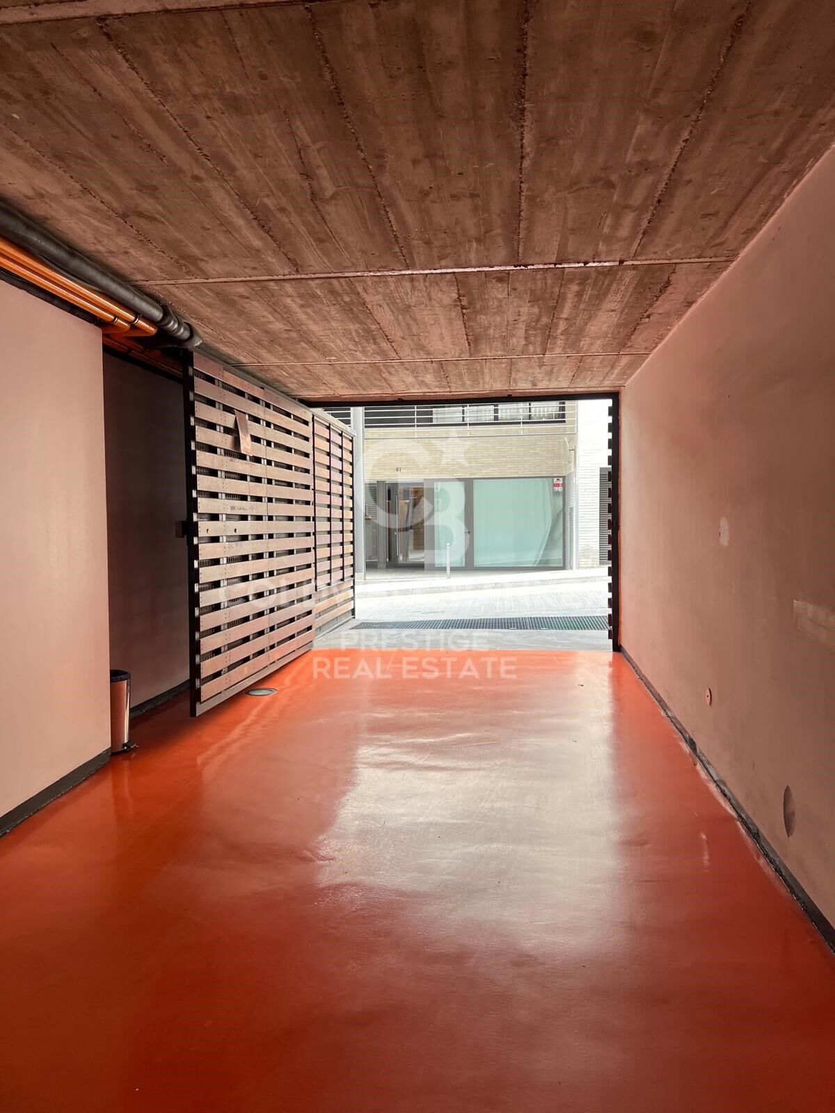 Elegante casa moderna con 5 plantas y terraza en el Putxet