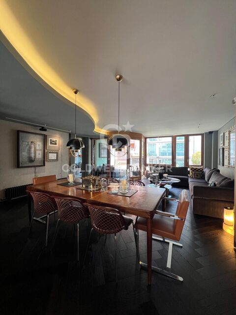 Elegante casa moderna con 5 plantas y terraza en el Putxet