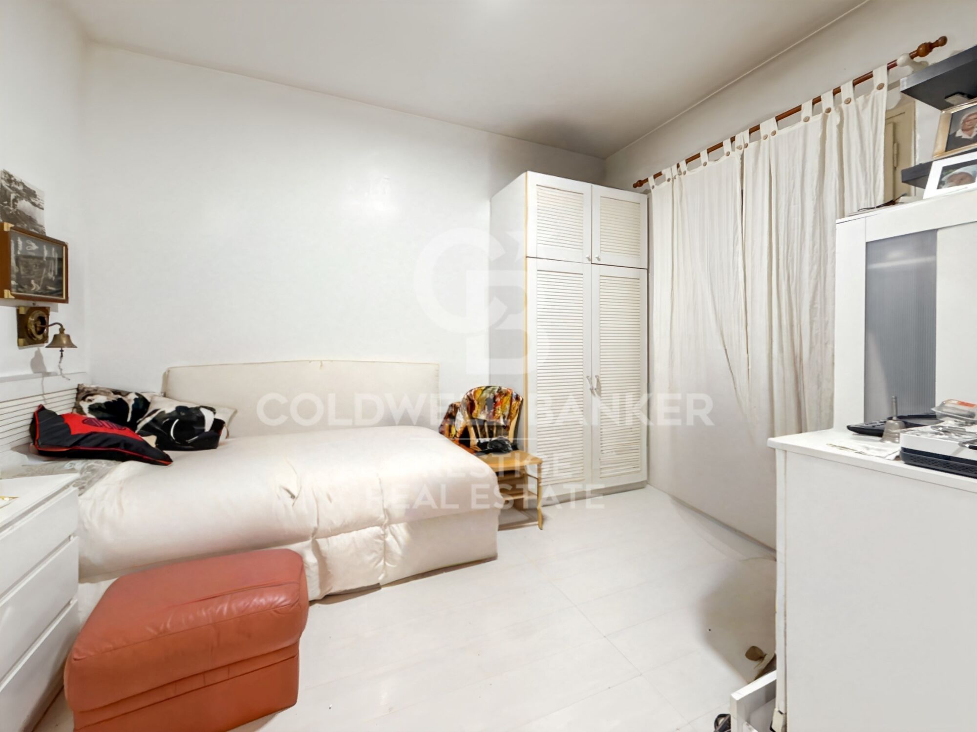 Flat 4 Bedrooms Sale Barcelona