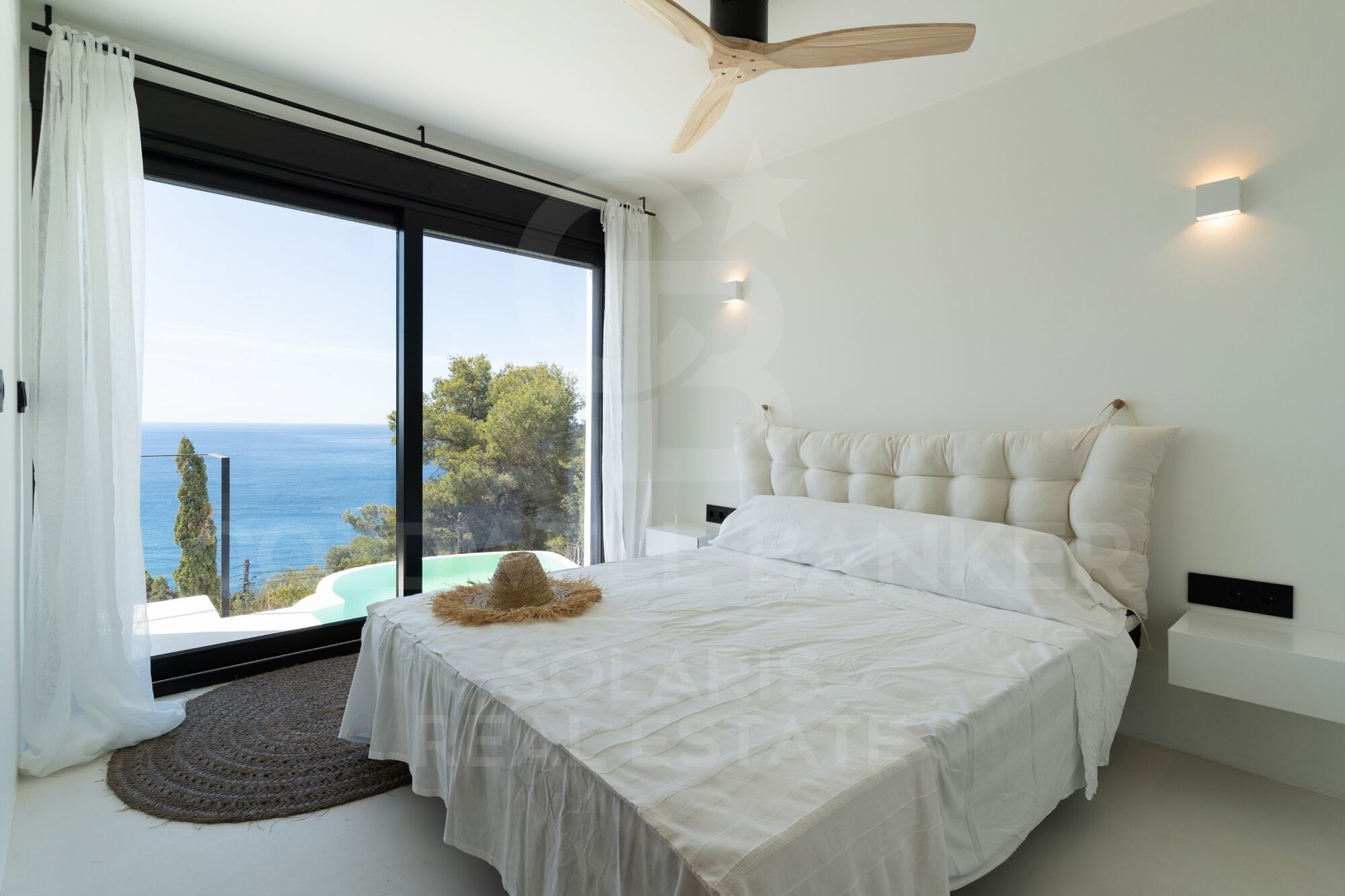 Villa Caleta - Ibicenco-Style with Panoramic Mediterranean Sea Views