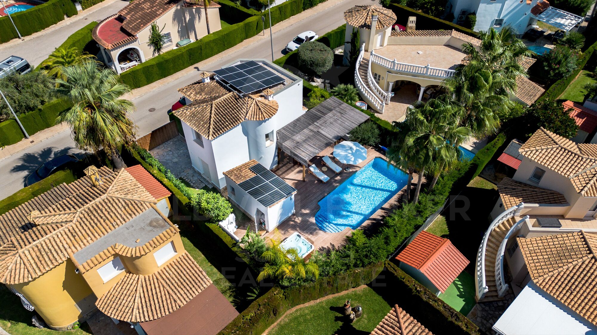 Villa Geraldine - 600m from the beach of Oliva Nova