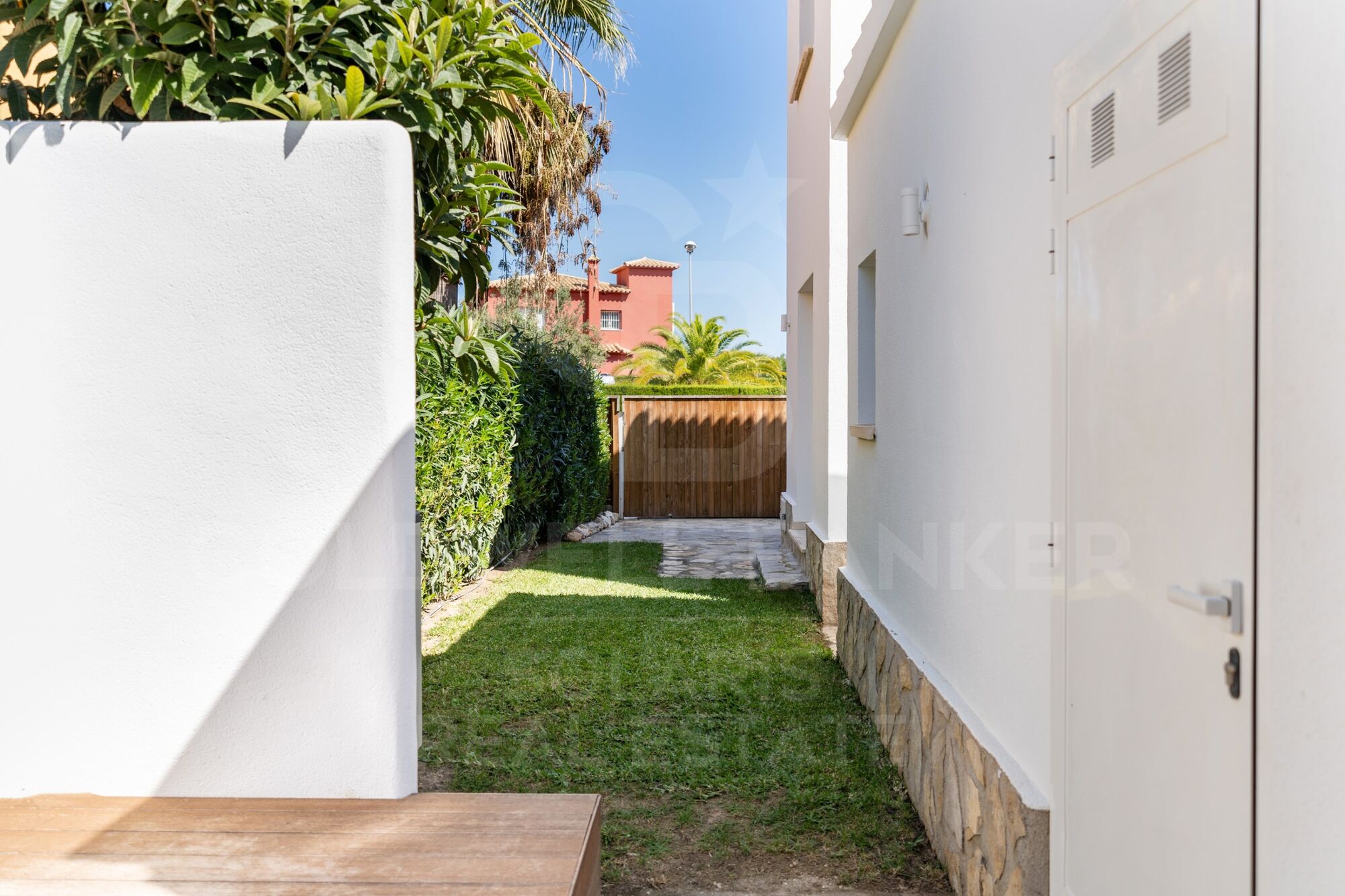 Villa Geraldine - 600m from the beach of Oliva Nova