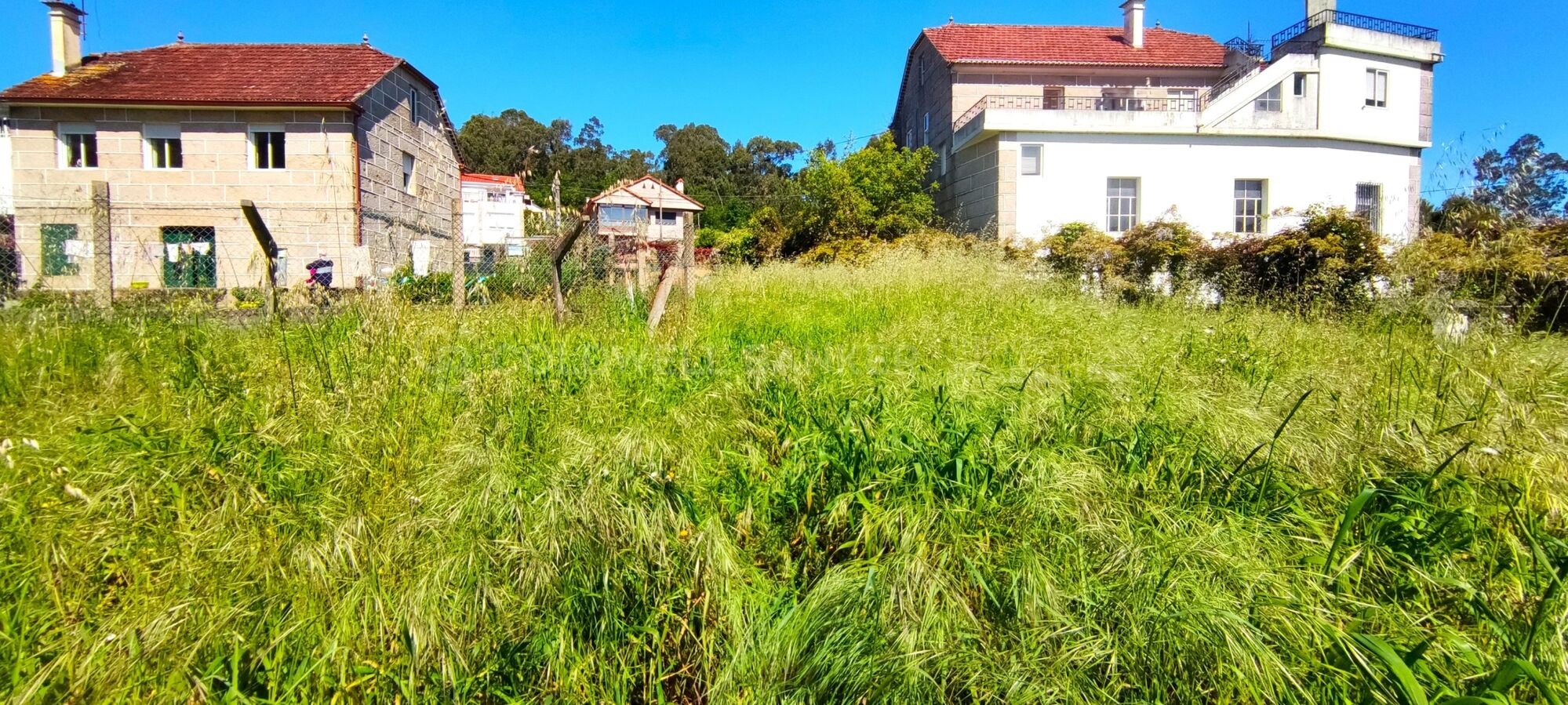 Finca urbana con licencia activa | Oportunidad inmediata de desarrollo residencial en Vigo
