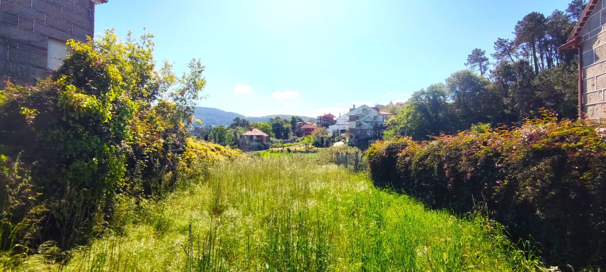 Finca urbana con licencia activa | Oportunidad inmediata de desarrollo residencial en Vigo