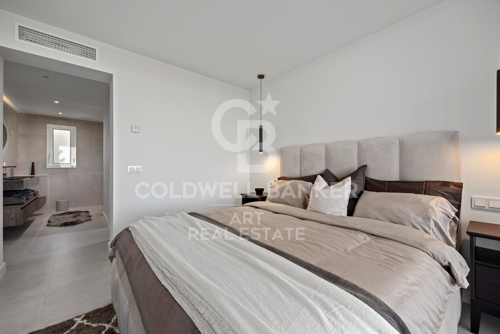 Apartamento moderno en Altos de La Quinta, Benahavís