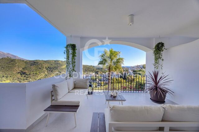 Appartement moderne à Altos de La Quinta, Benahavís