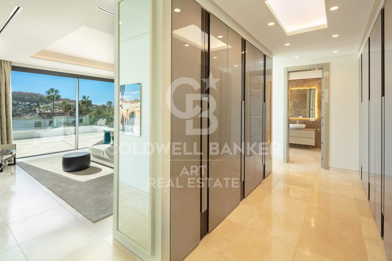 A signature villa of contemporary elegance in La Cerquilla, Nueva Andalucía Golf Valley