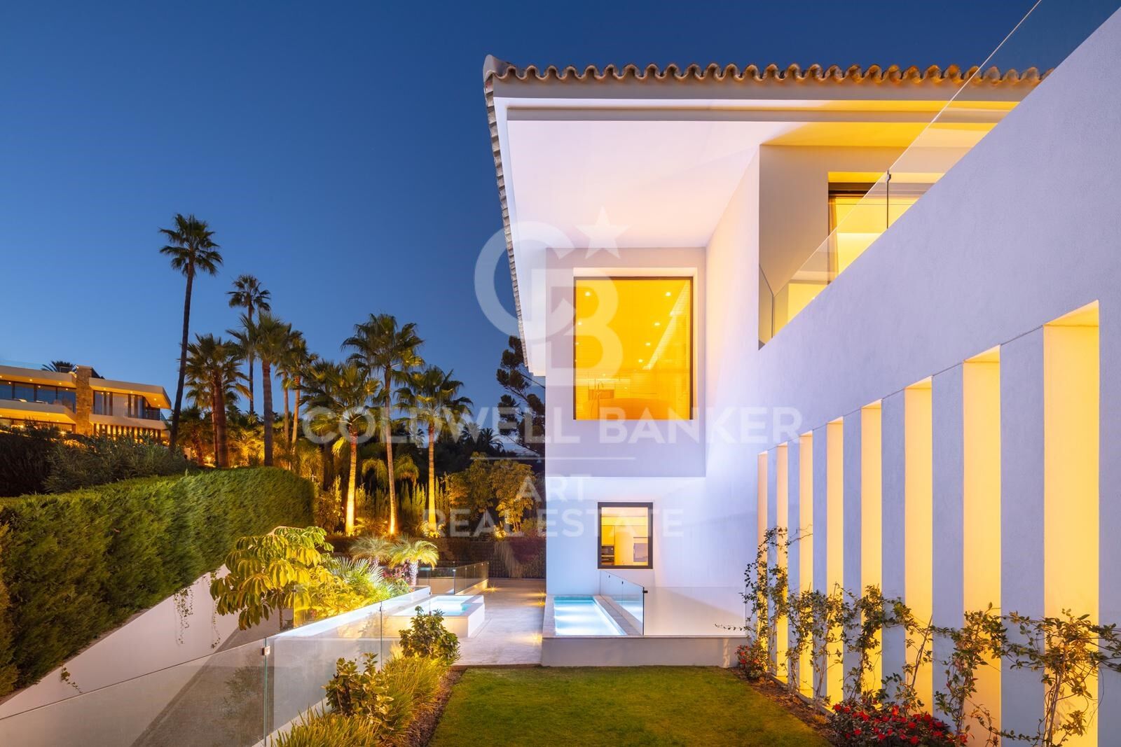 A signature villa of contemporary elegance in La Cerquilla, Nueva Andalucía Golf Valley