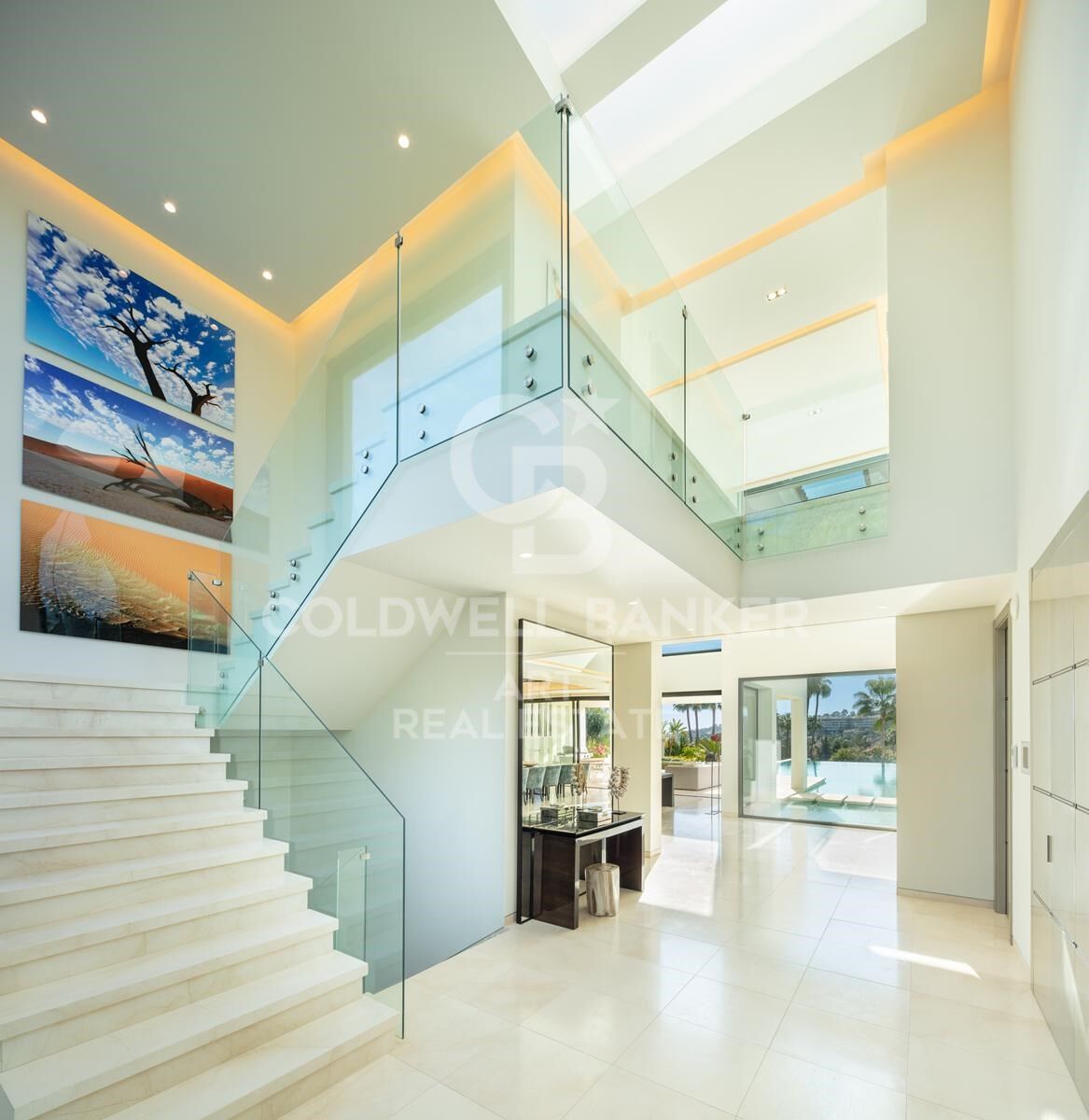 Villa con elegancia contemporánea en La Cerquilla, Nueva Andalucía Valle del Golf