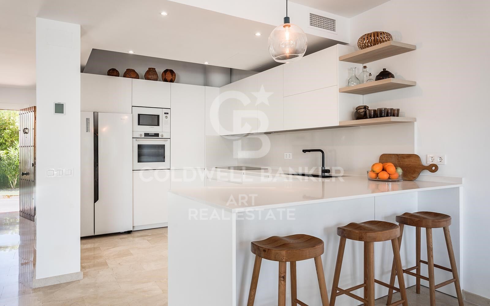Elegant corner townhouse in frontline golf with stunning views in La Quinta, Benahavís