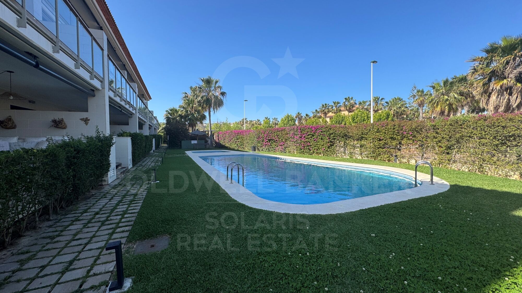 Apartment for sale in Jávea - Montañar I, just 75 meters from the sea with 3 bedrooms