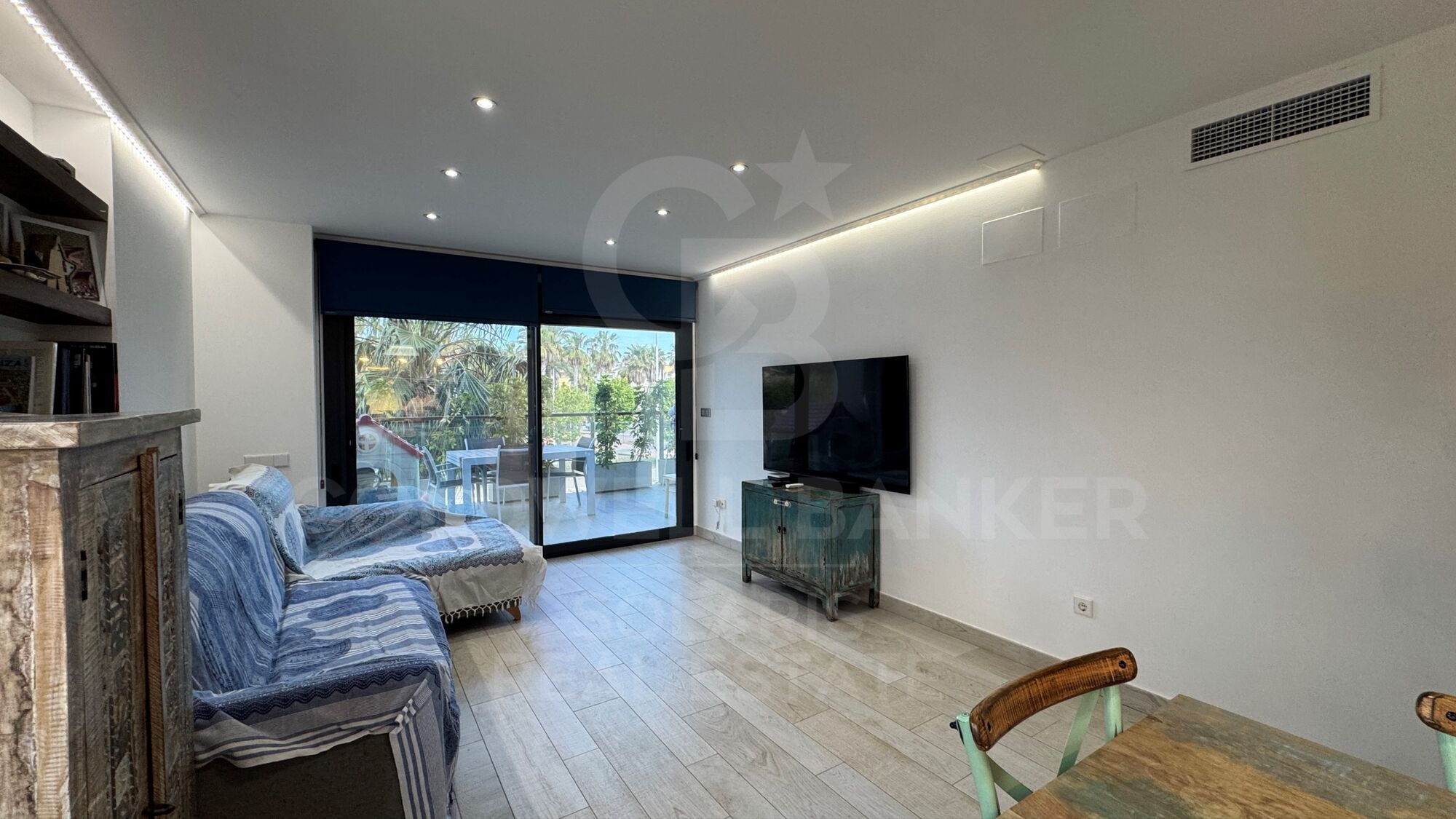 Apartment for sale in Jávea - Montañar I, just 75 meters from the sea with 3 bedrooms