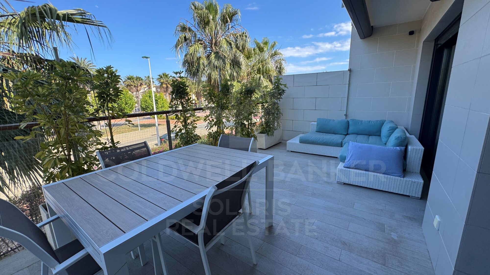 Wohnung zum Verkauf in Jávea - Montañar I, nur 75 Meter vom Meer entfernt mit 3 Schlafzimmern